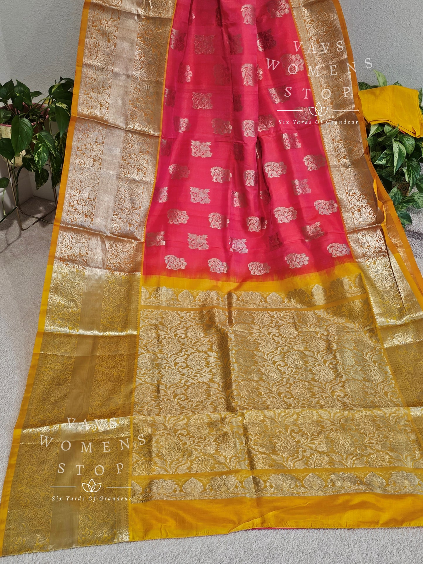 Pure Venkatagiri Pattu Saree - Blouse