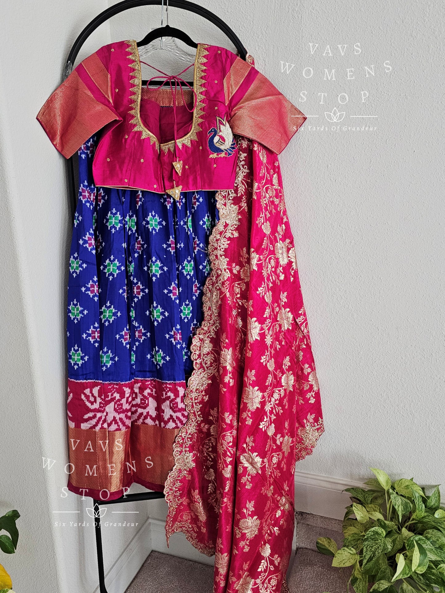 Pure Ikkat Silk Langa Voni Set