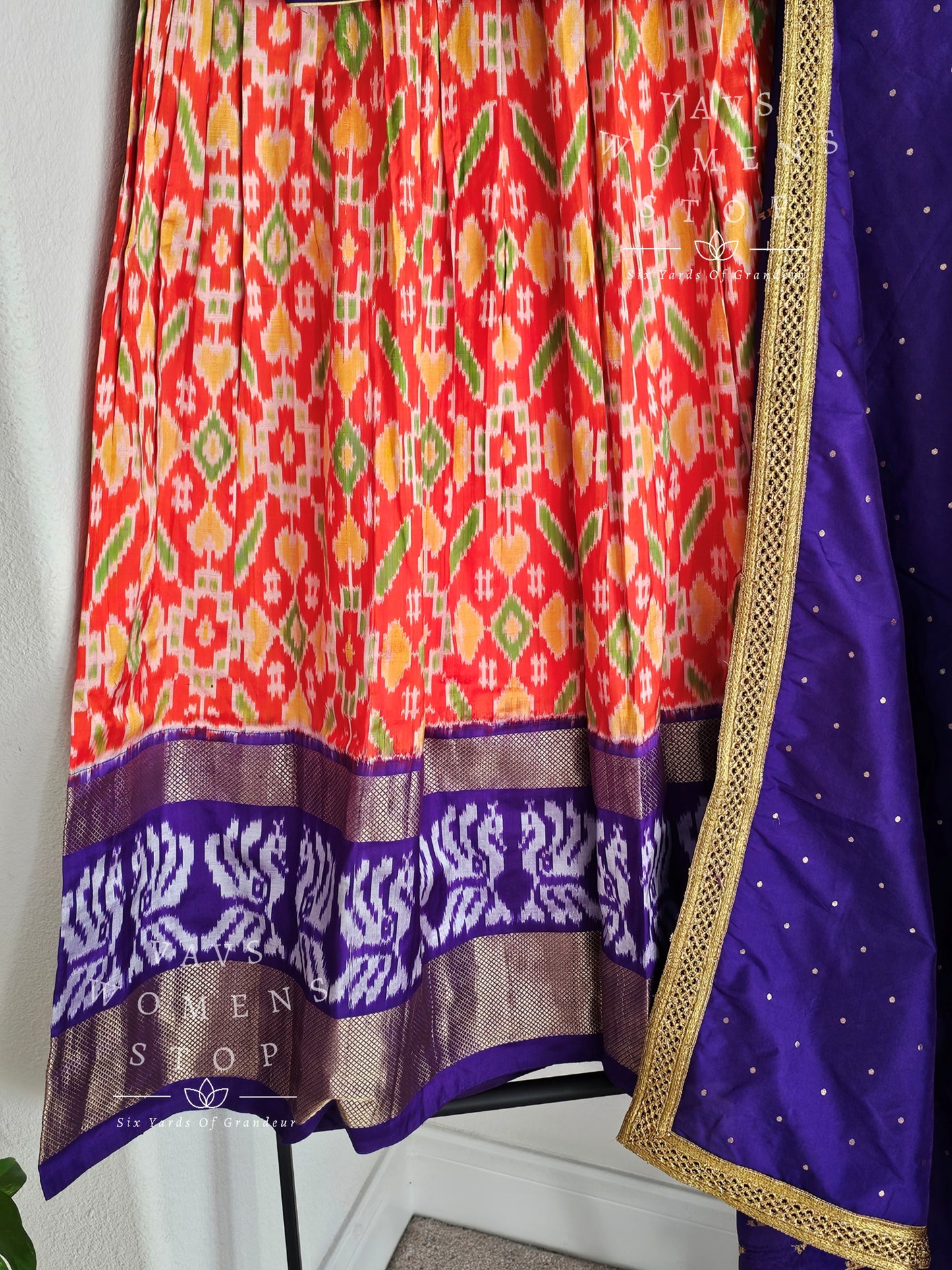 Pure Ikkat Silk Langa Voni Set