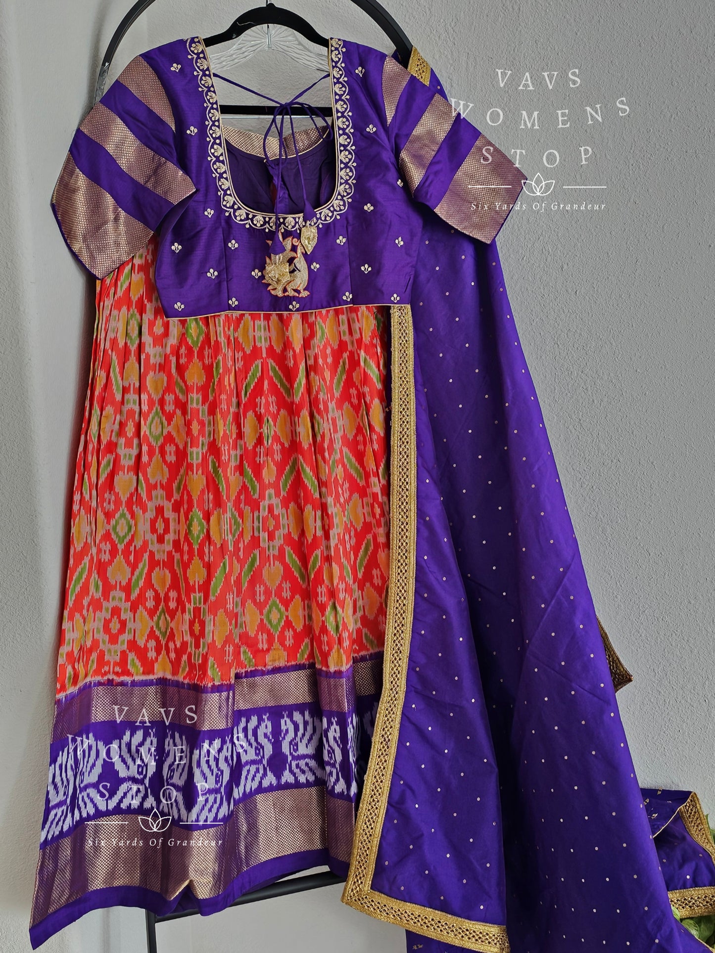 Pure Ikkat Silk Langa Voni Set