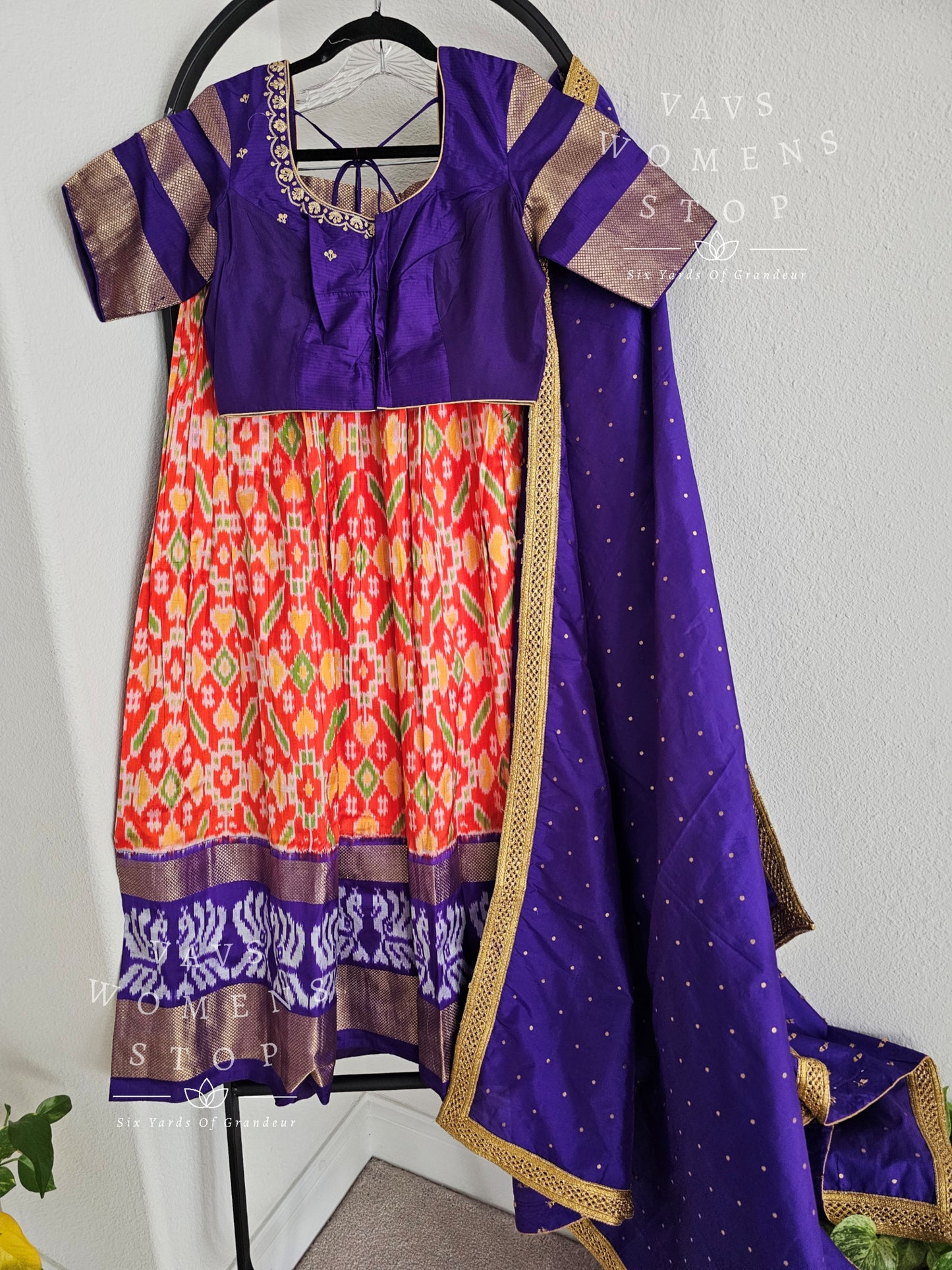 Pure Ikkat Silk Langa Voni Set