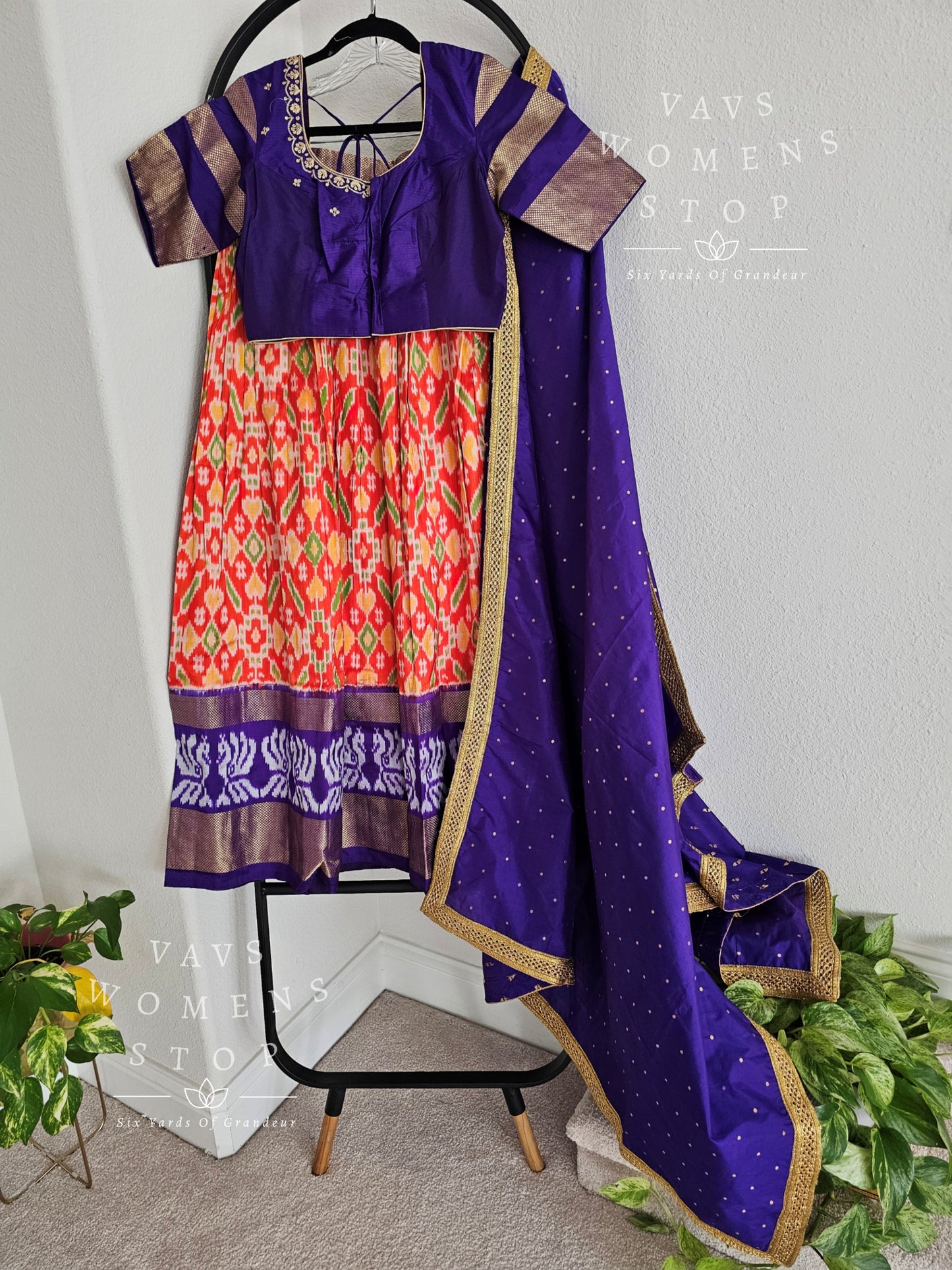 Pure Ikkat Silk Langa Voni Set