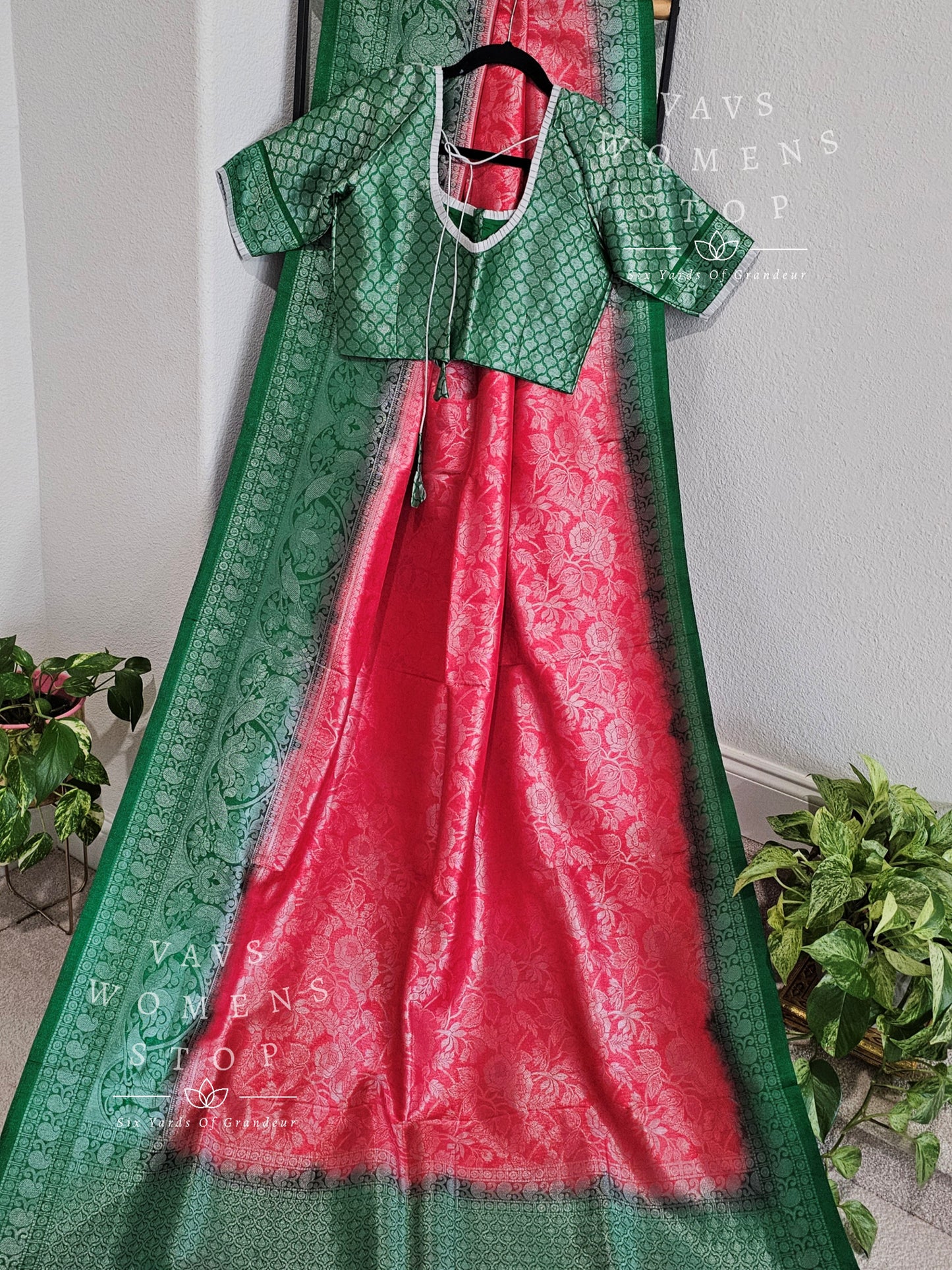 Benarasi Kubera Silk Saree - Blouse