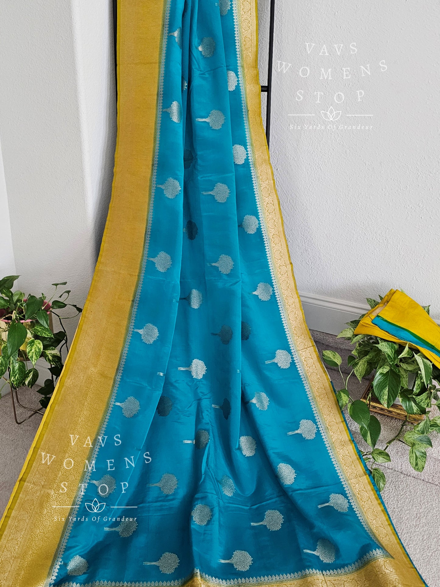 Semi Crepe Benarasi Silk Saree