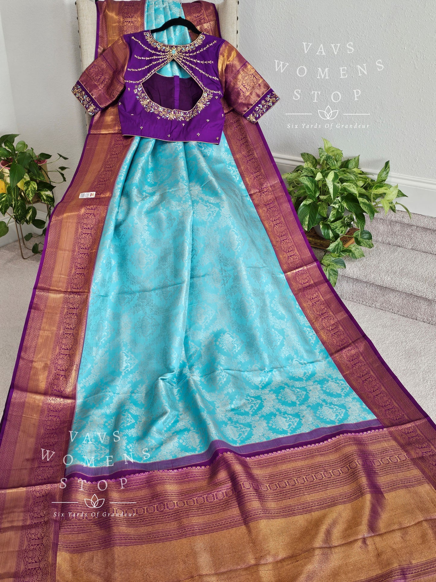 Pure Kanchi Pattu Silk Saree - Maggam Blouse