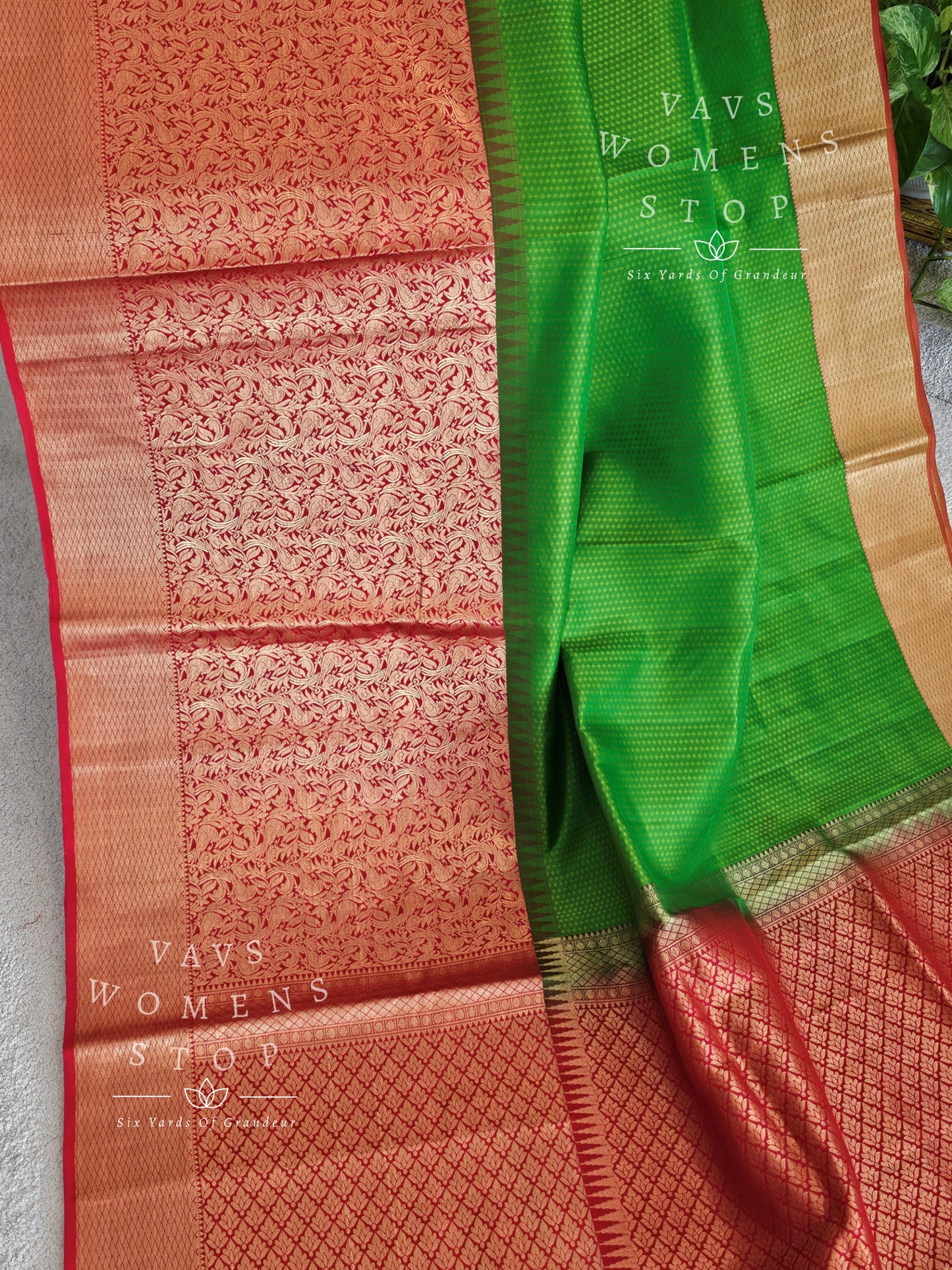 Traditional Colors Pure Kanchi Soft Silk Designer Saree - Blouse