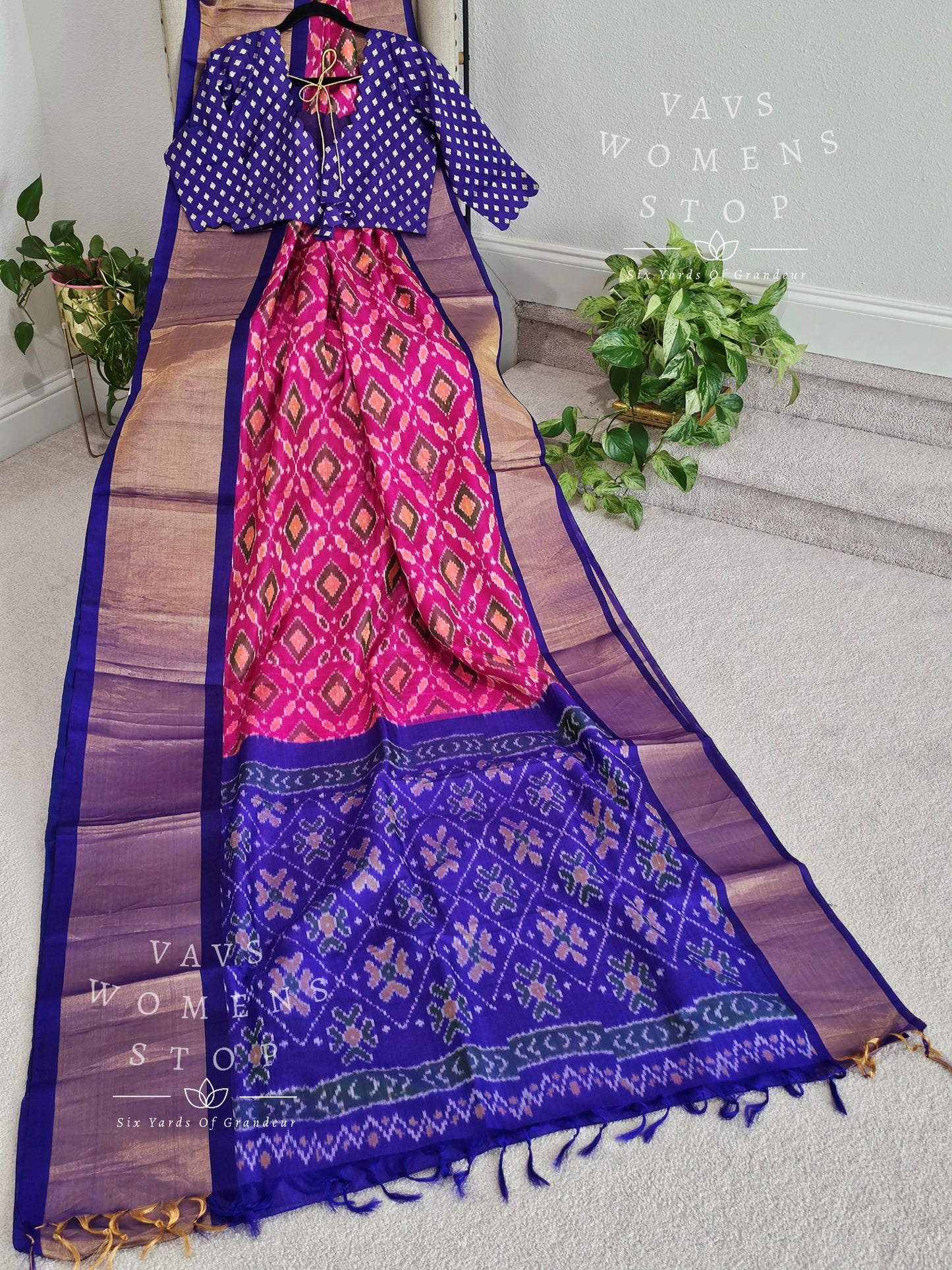 Pure Kuppadam Pochampally Designer Silk Saree - Benarasi Blouse