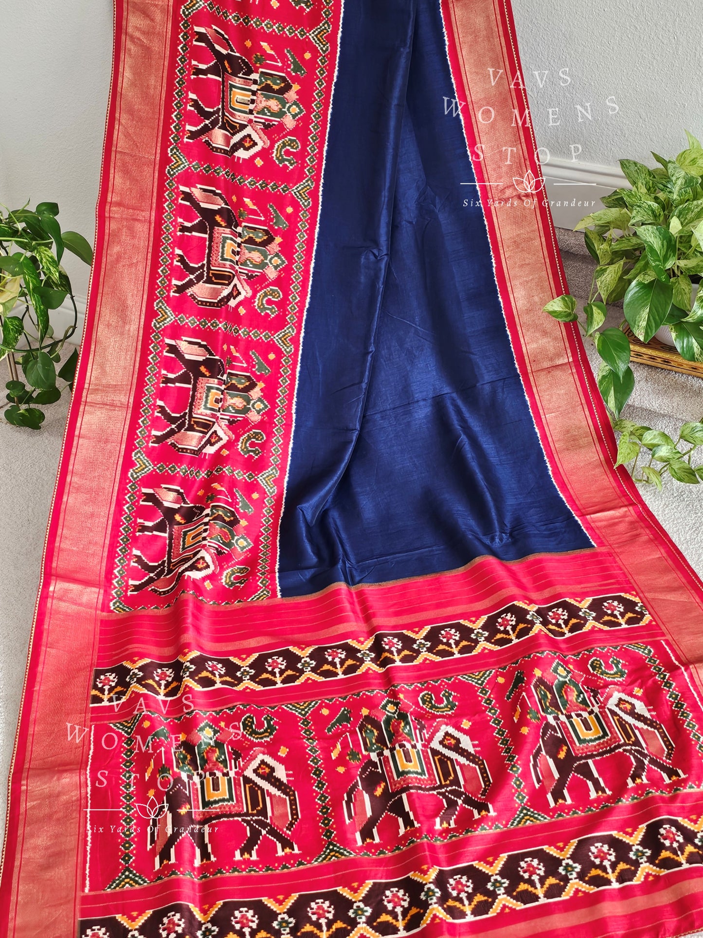 Munga Patola Silk Saree - Blouse