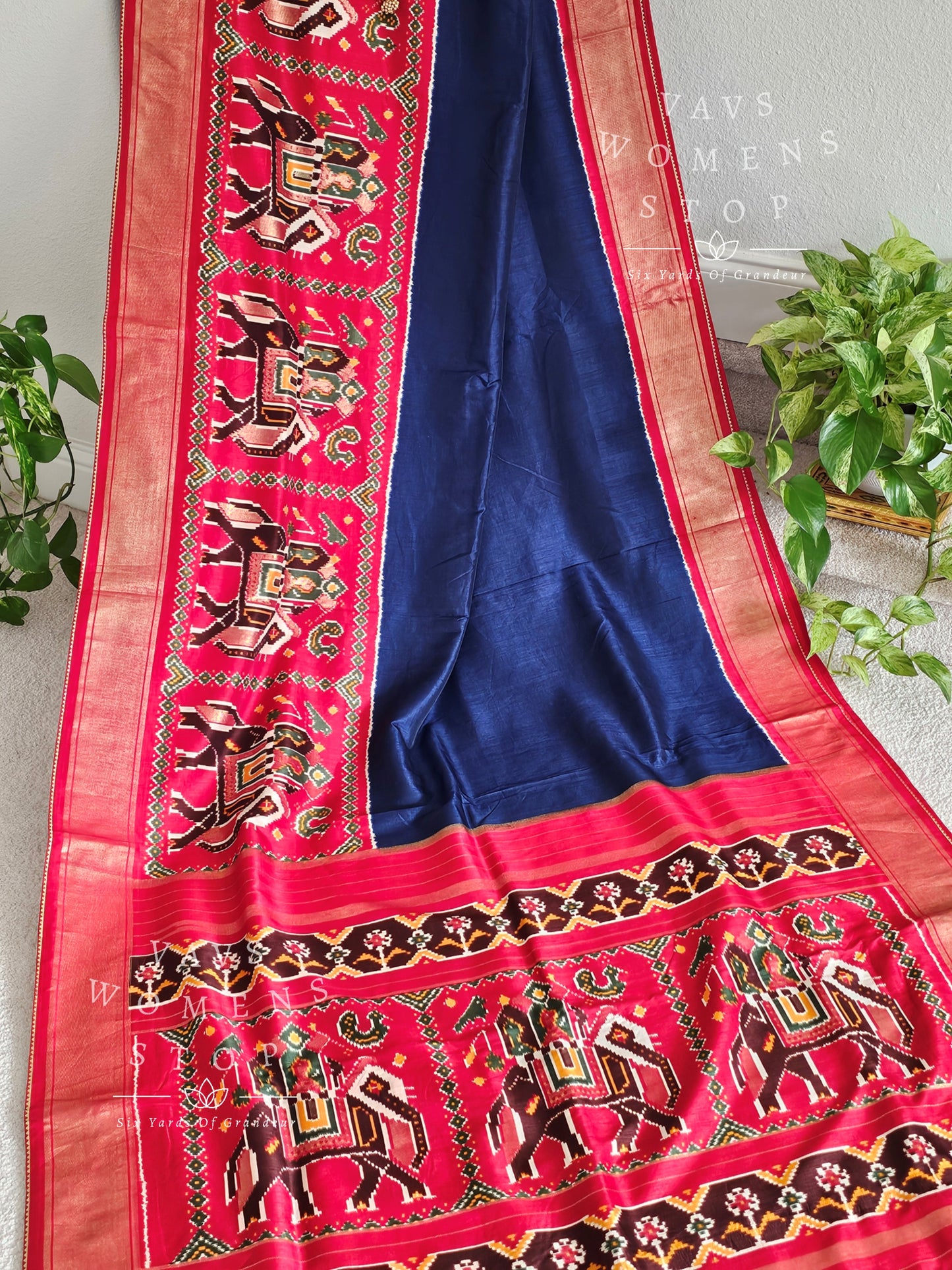 Munga Patola Silk Saree - Blouse