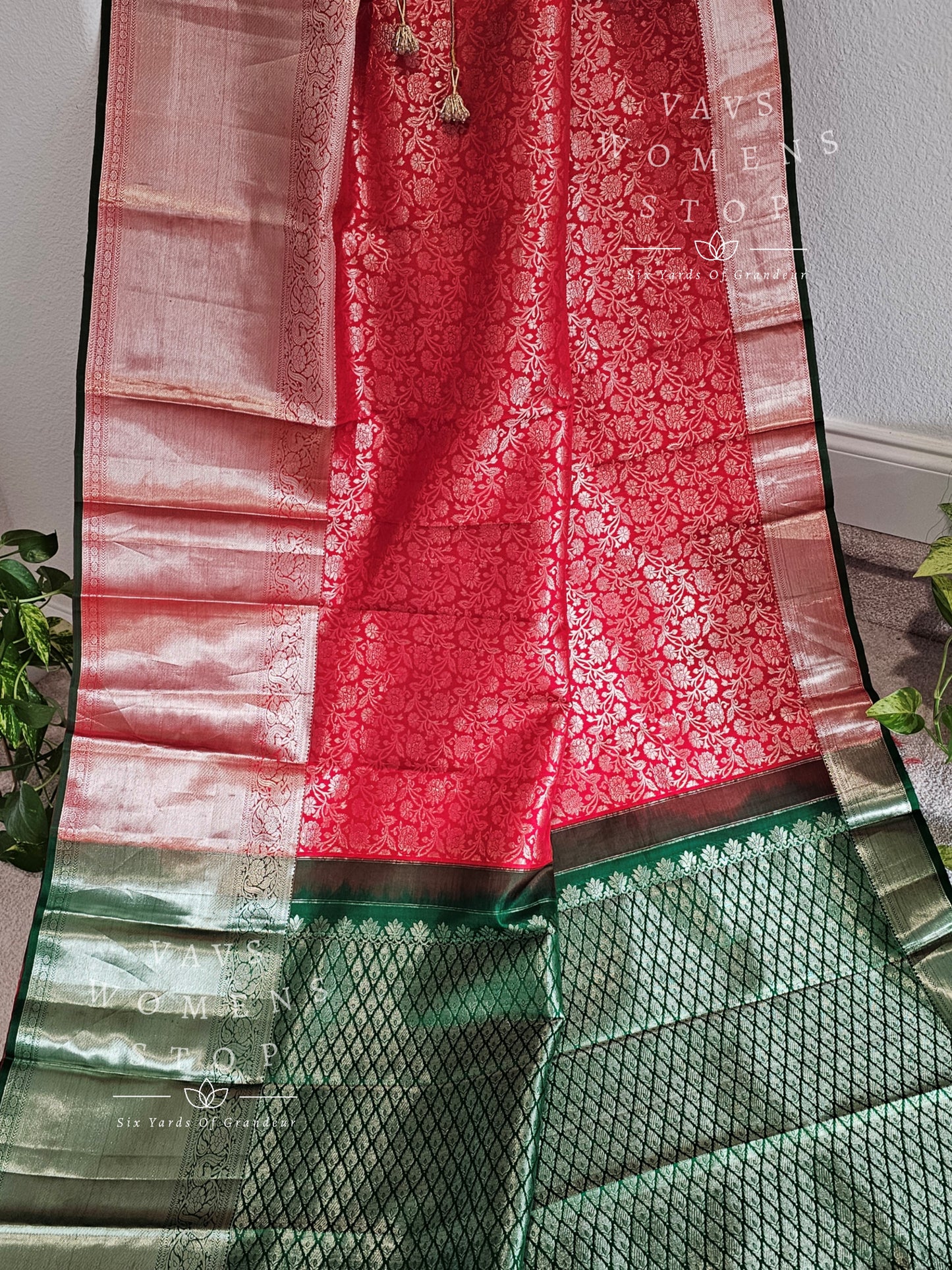 Red Color Pure Kanchi Pattu Silk Saree - Maggam Blouse