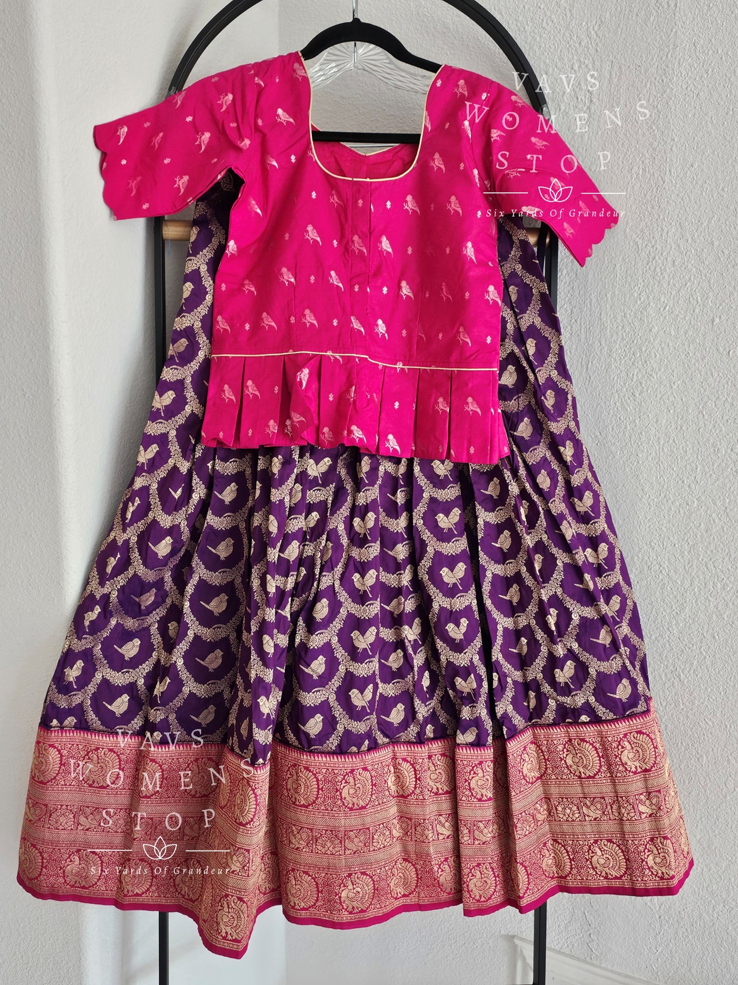 Benarasi Parrots Design Lehenga Set