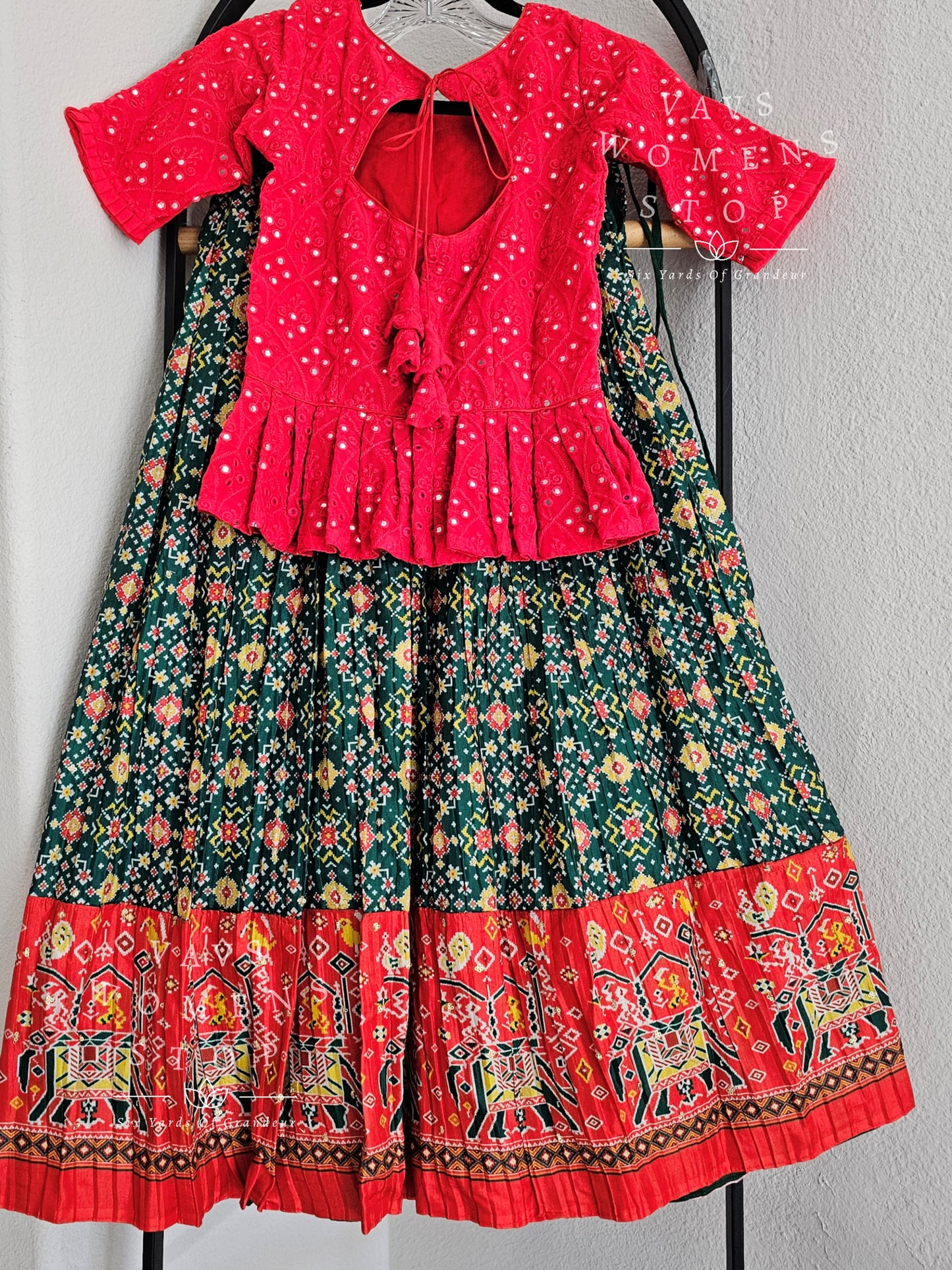 Crushed Benarasi Patola Prints Lehenga/Blouse Set