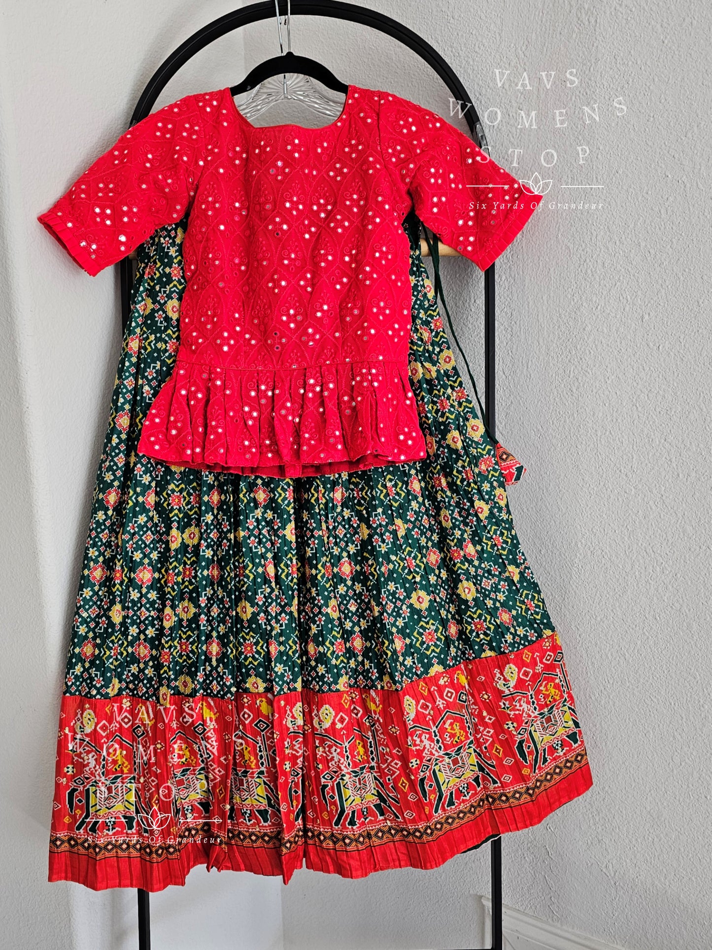 Crushed Benarasi Patola Prints Lehenga/Blouse Set