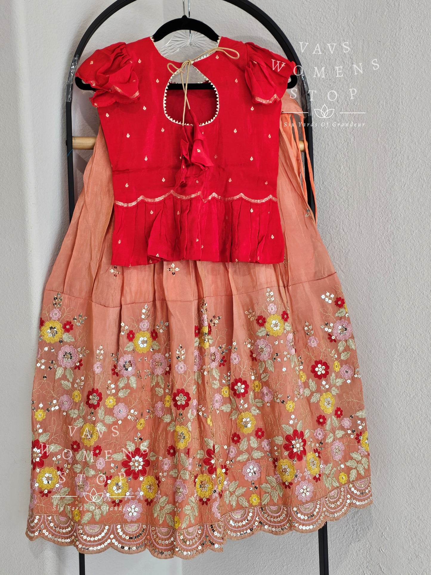 Munga Benarasi Tissue Lehenga Set