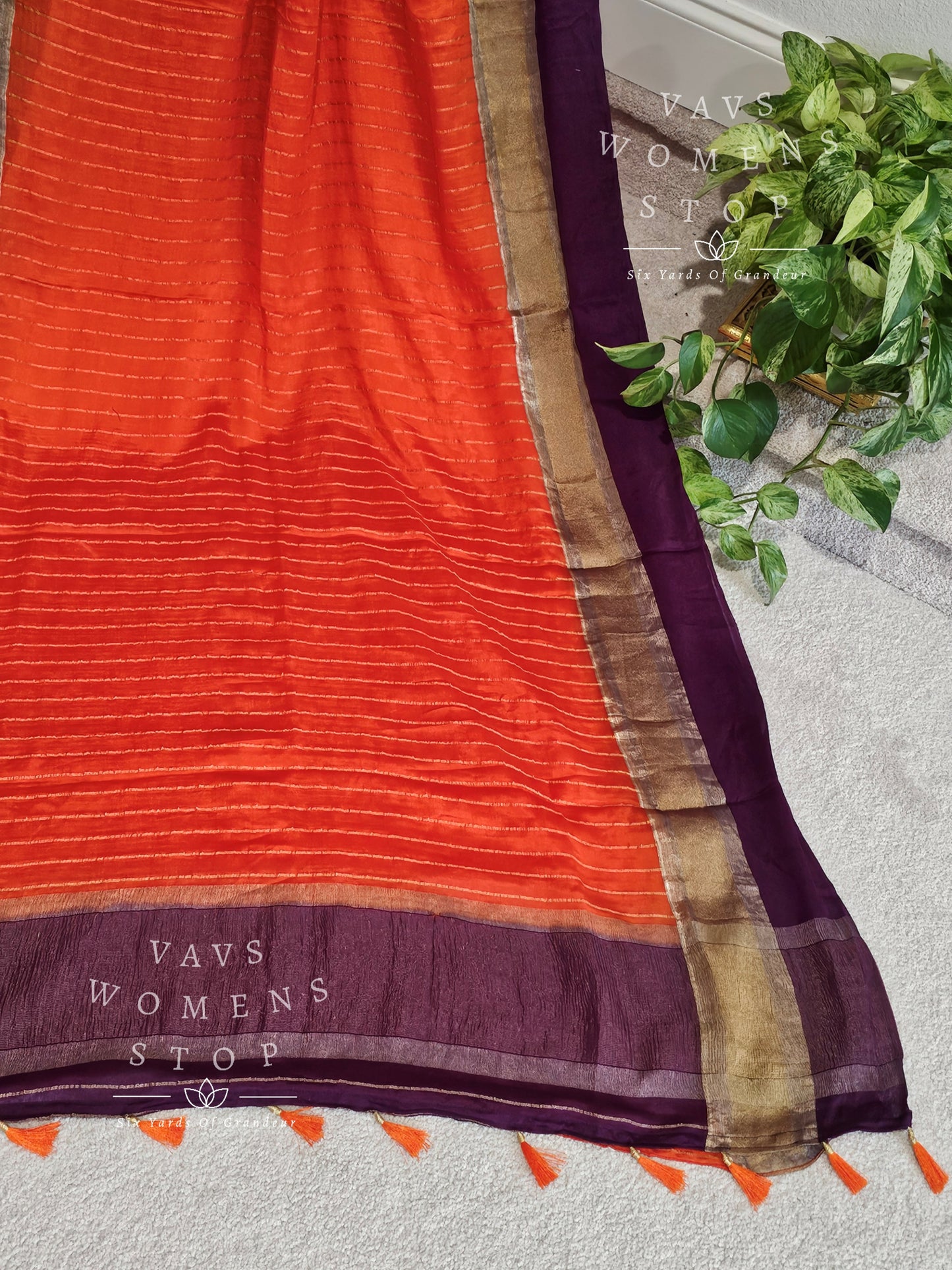 Pure Wrinkle Crepe Silk Saree - Benarasi Blouse