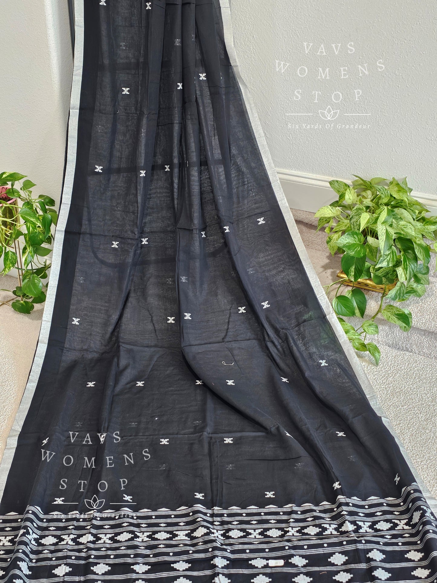 Mrunal Thakur Inspired Pure Organic Khadi Cotton Designer Saree