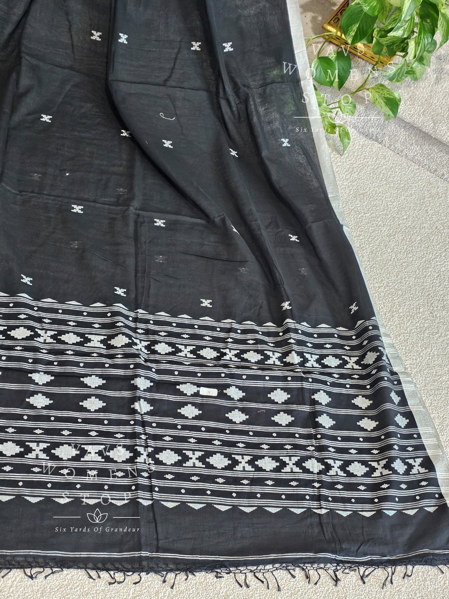 Mrunal Thakur Inspired Pure Organic Khadi Cotton Designer Saree