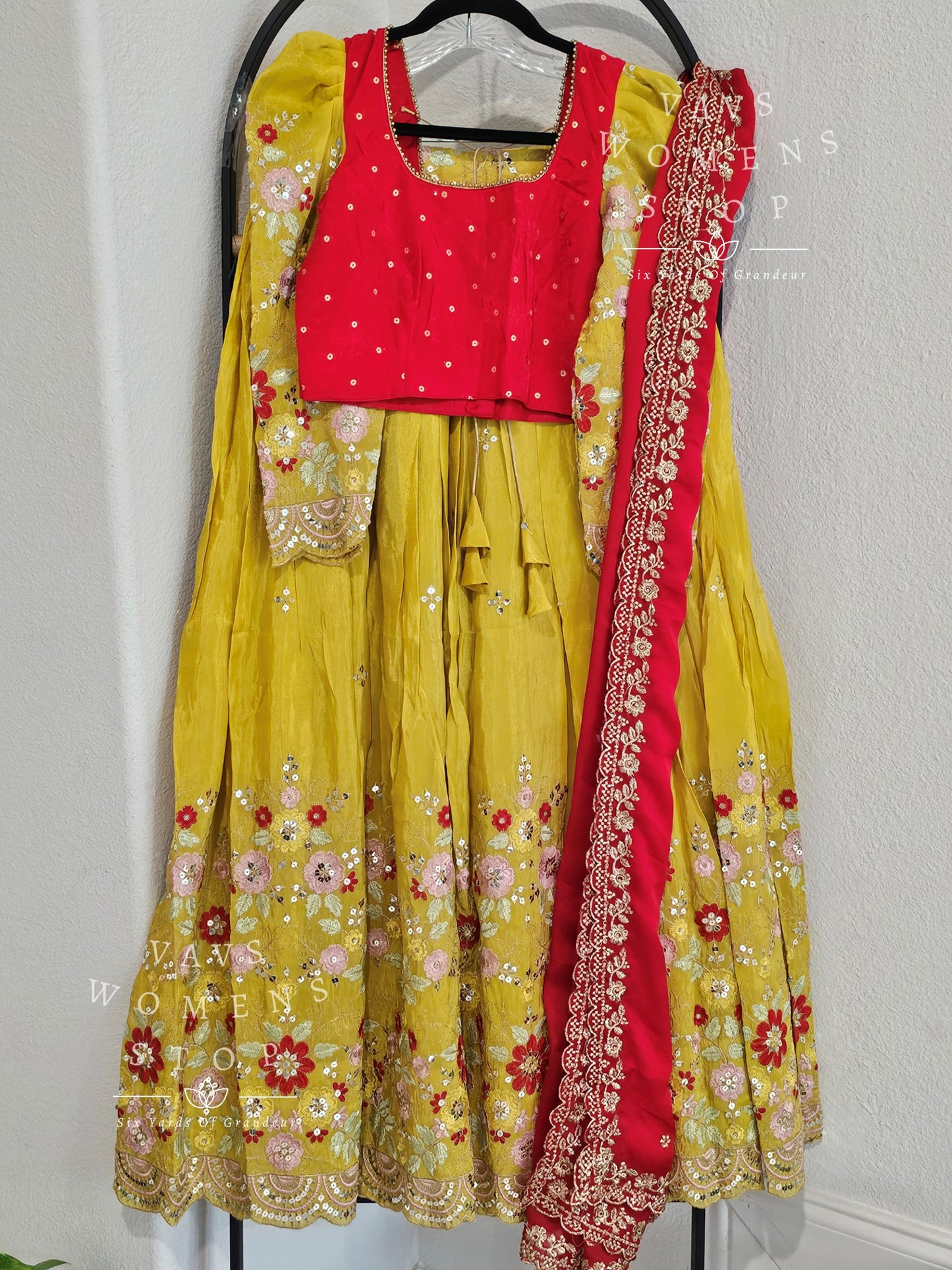 Designer Tissue Silk Tissue Lehenga / Langa Voni Set