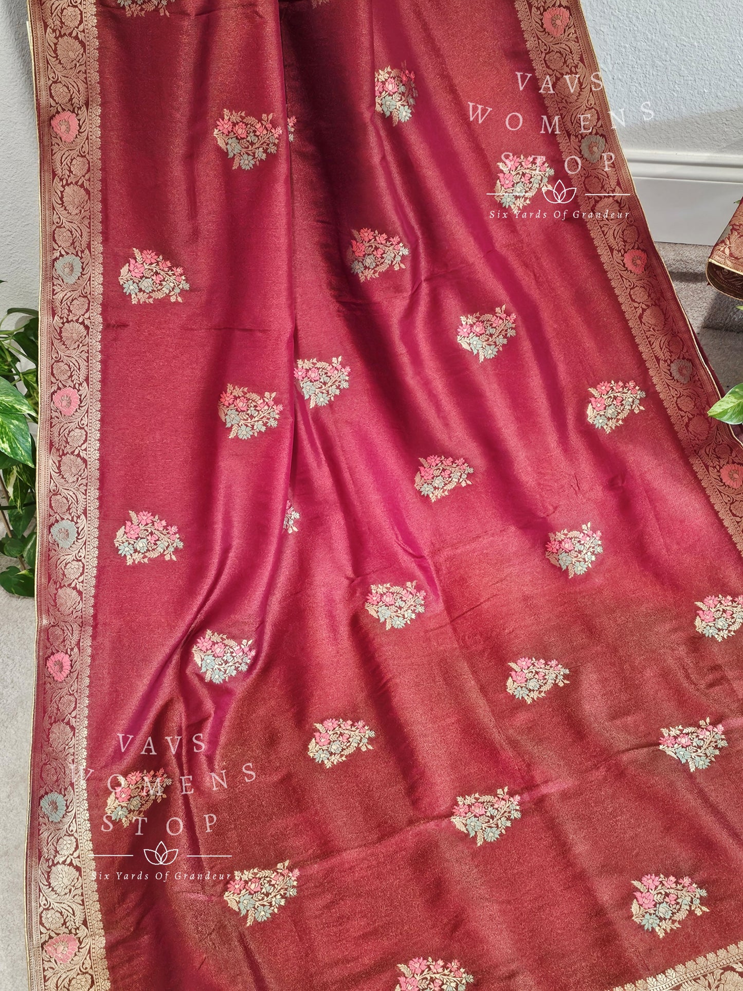 Munga Tissue Benarasi Saree - Benarasi Blouse