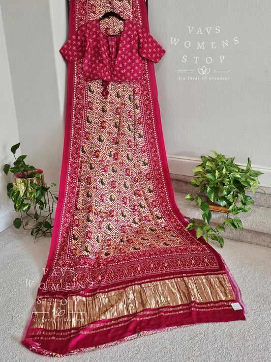Pure Gaji Silk Patola Prints Saree - Blouse