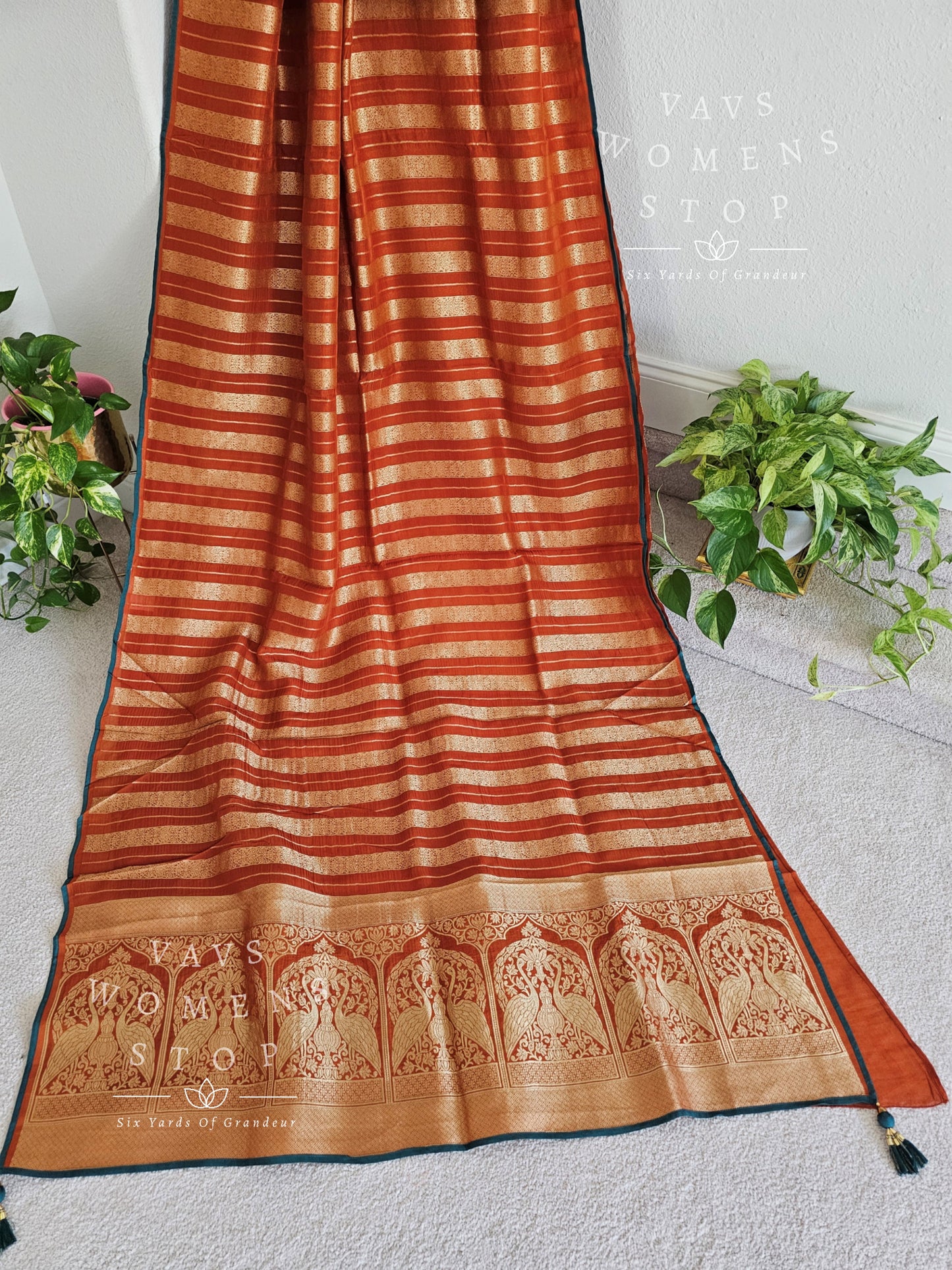 Soft Munga Khadi Organza Silk Saree - Blouse