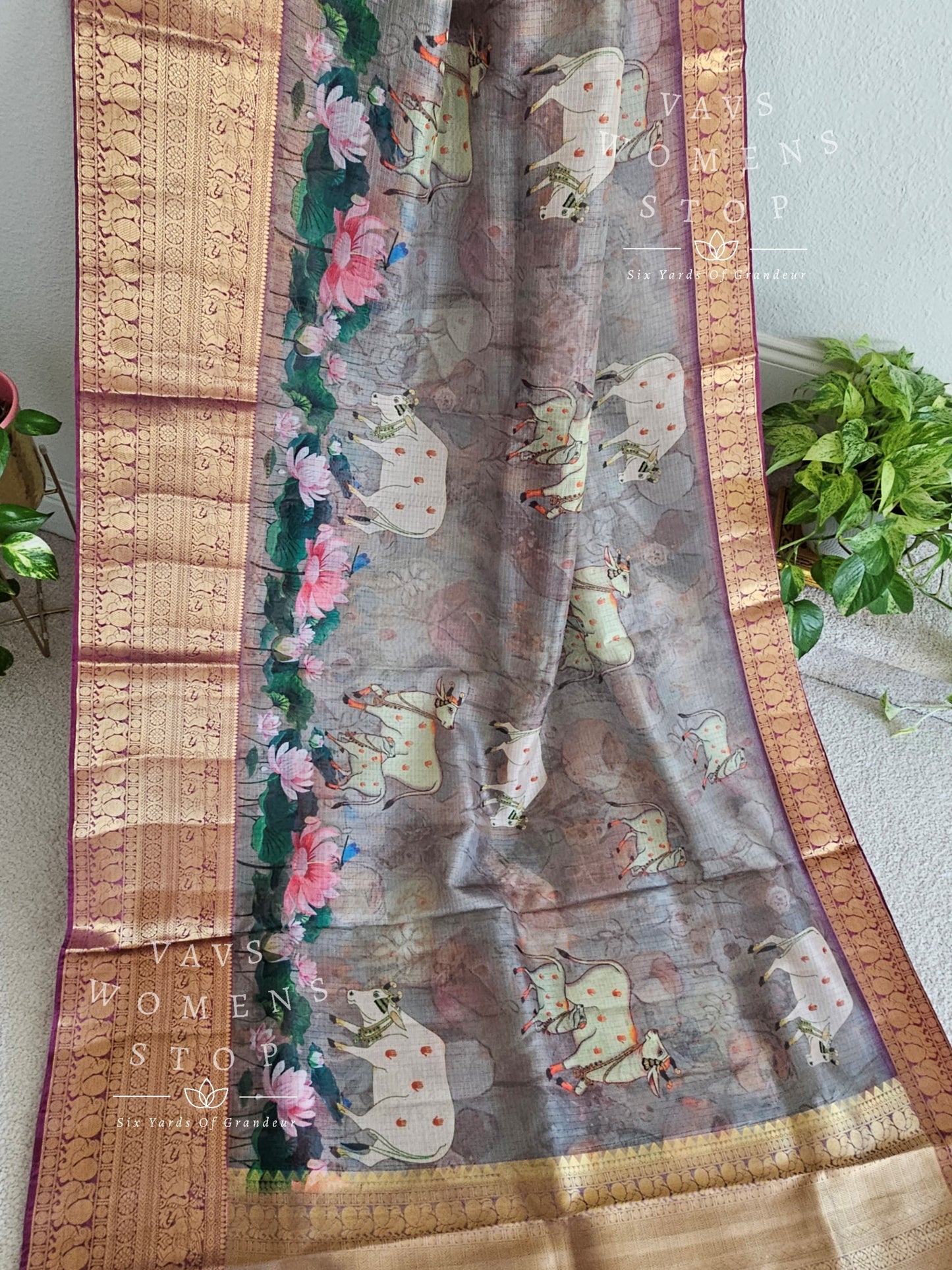 Fine Quality Kota Silk Kanchi Border Pichwai Prints Saree - Blouse