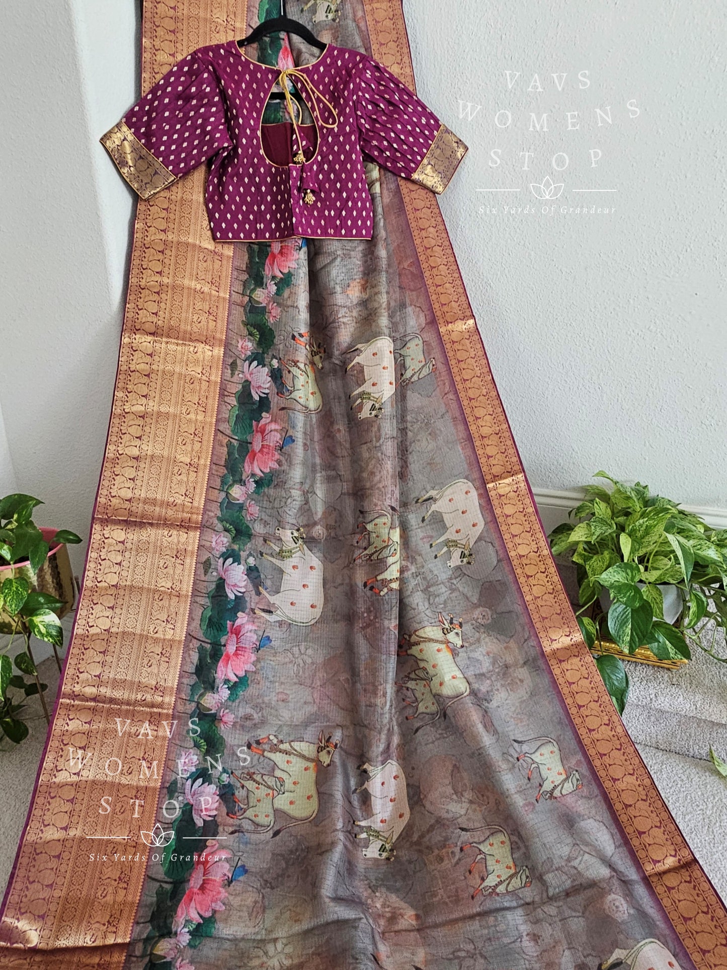 Fine Quality Kota Silk Kanchi Border Pichwai Prints Saree - Blouse
