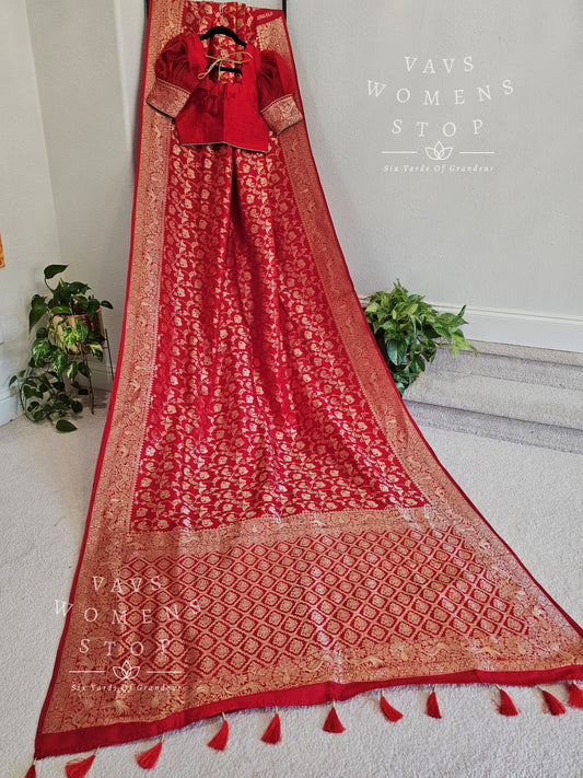 Munga Benerasi Crepe Silk Saree - Blouse