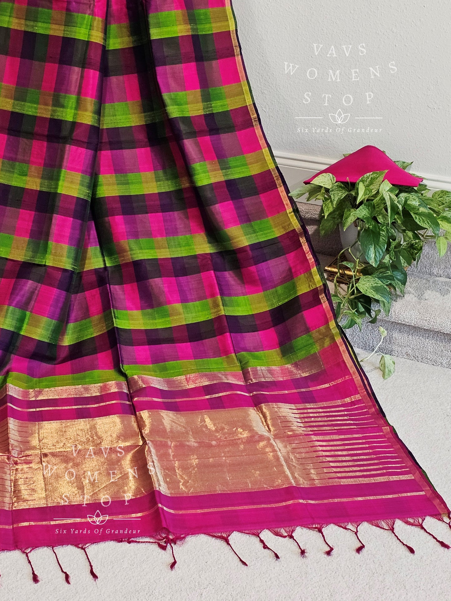Pure Dupion Checks Pattern Pattu Silk Saree