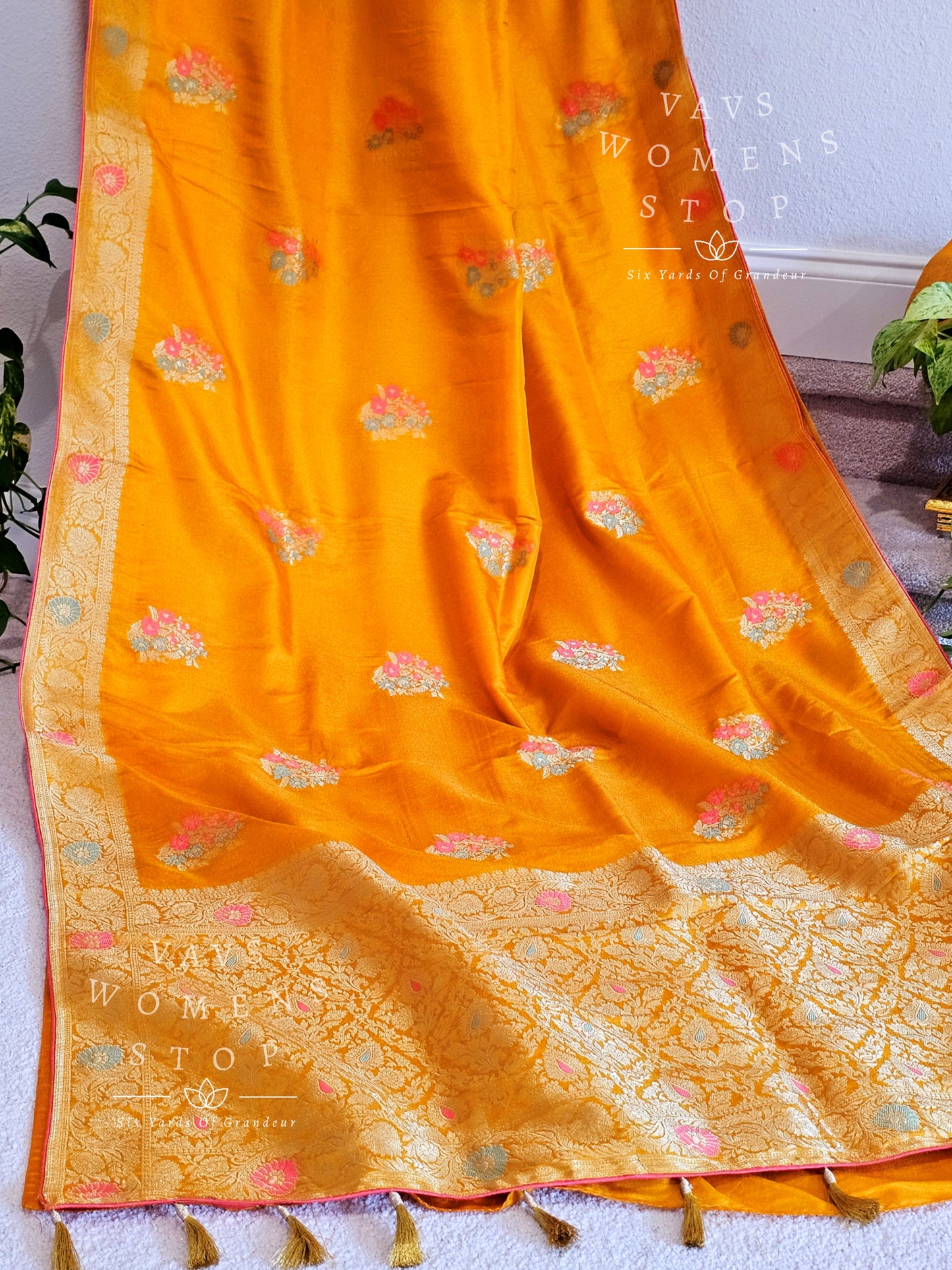 Designer Munga Silk Tissue Saree - Pure Benarasi Silk Blouse