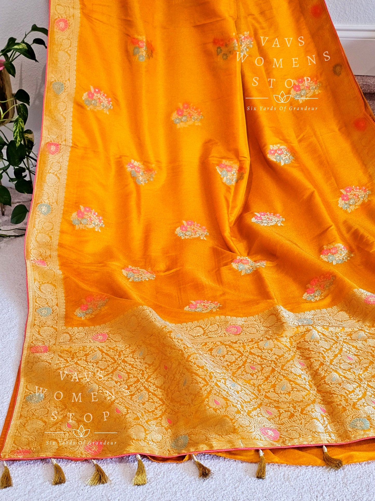 Designer Munga Silk Tissue Saree - Pure Benarasi Silk Blouse