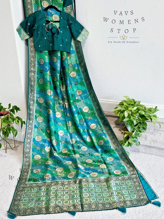 Munga Benarasi Crepesilk Saree - Blouse