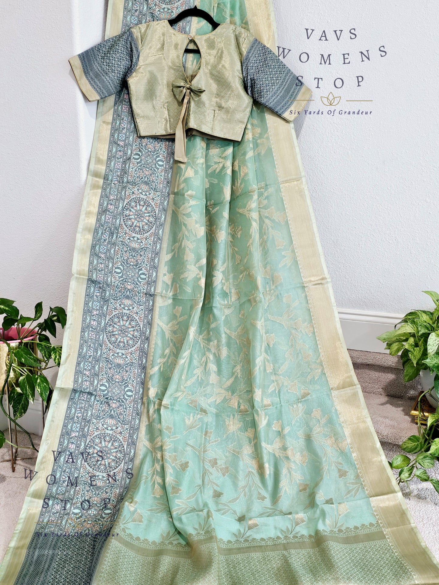Semi Warm Organza Saree - Blouse