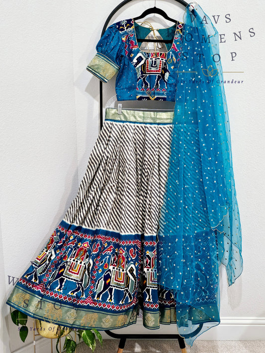 Munga Benarasi Patola Half Saree/ Lehenga Set