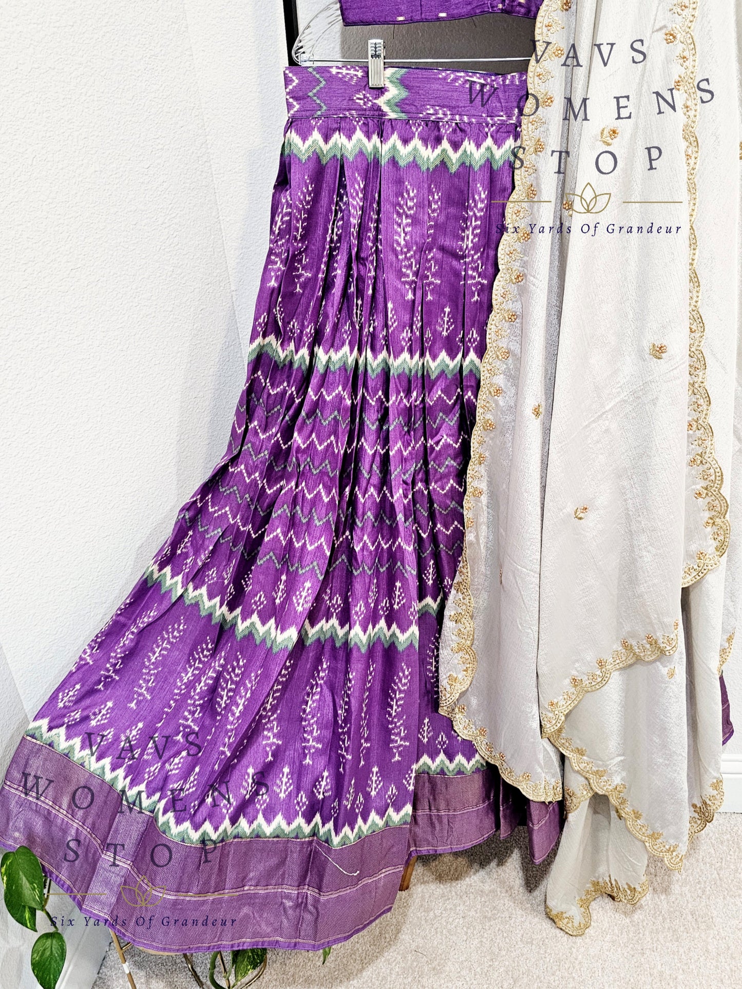 Munga Benarasi Patola Half Saree/ Lehenga Set