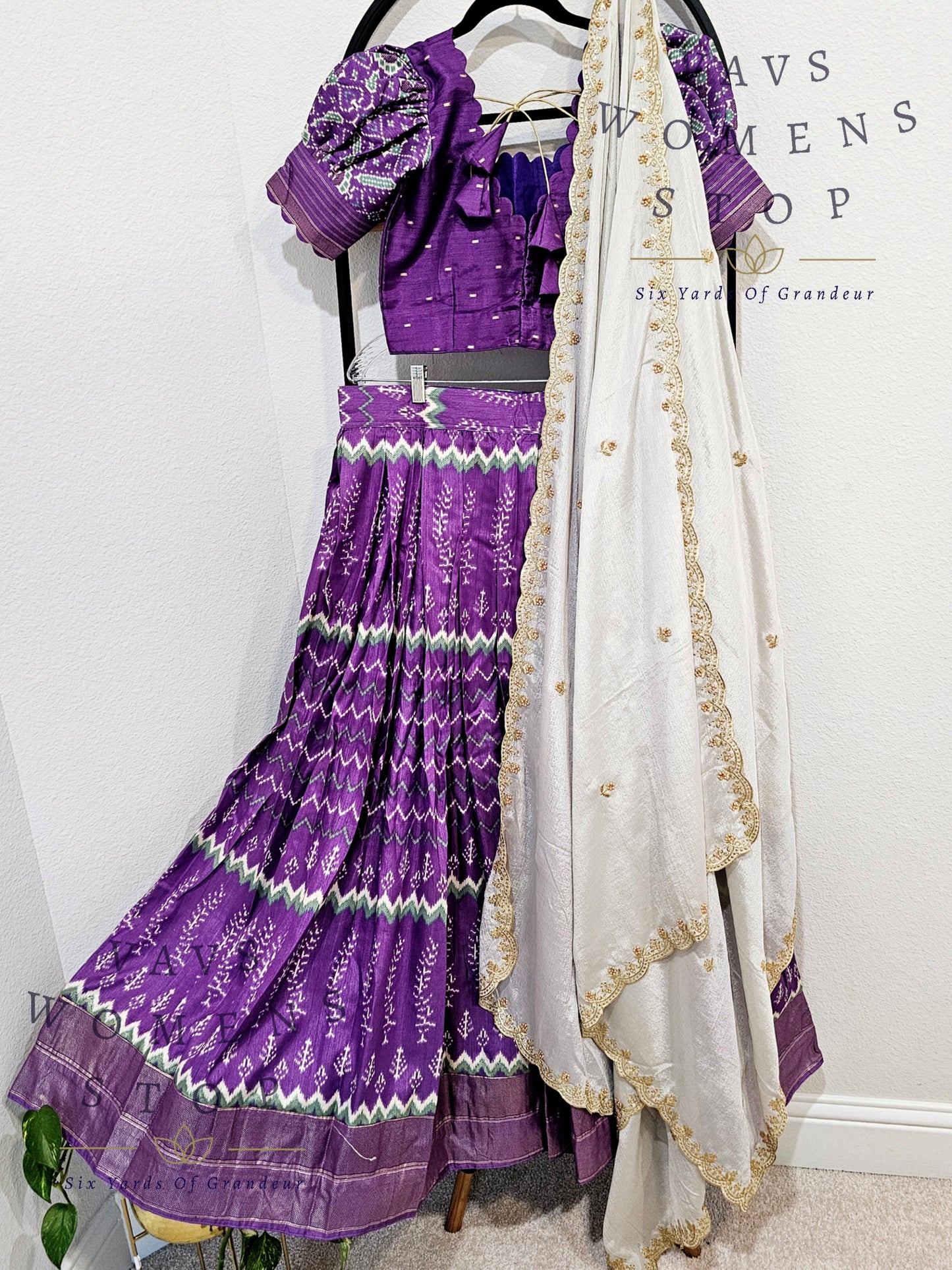 Munga Benarasi Patola Half Saree/ Lehenga Set