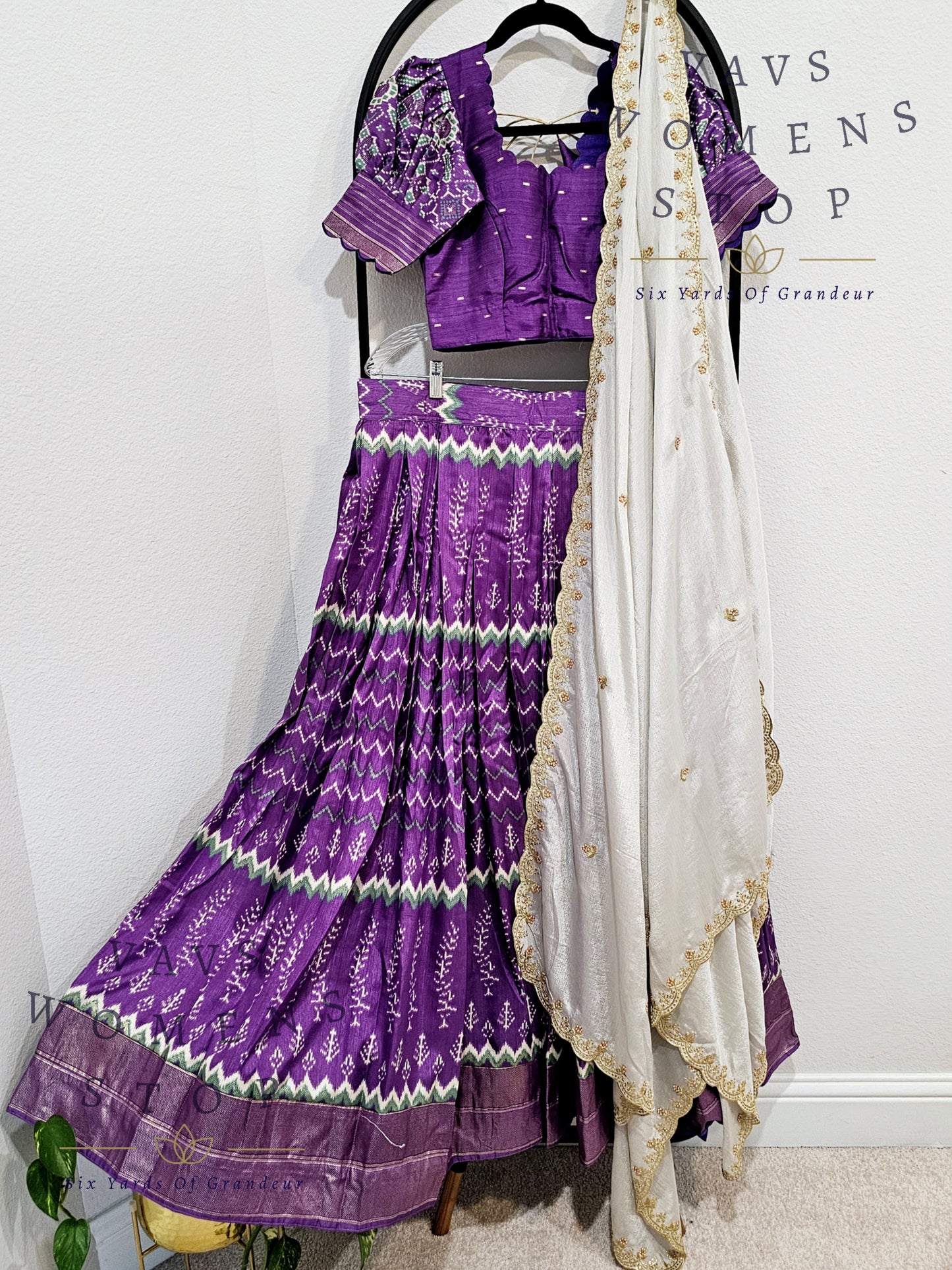 Munga Benarasi Patola Half Saree/ Lehenga Set