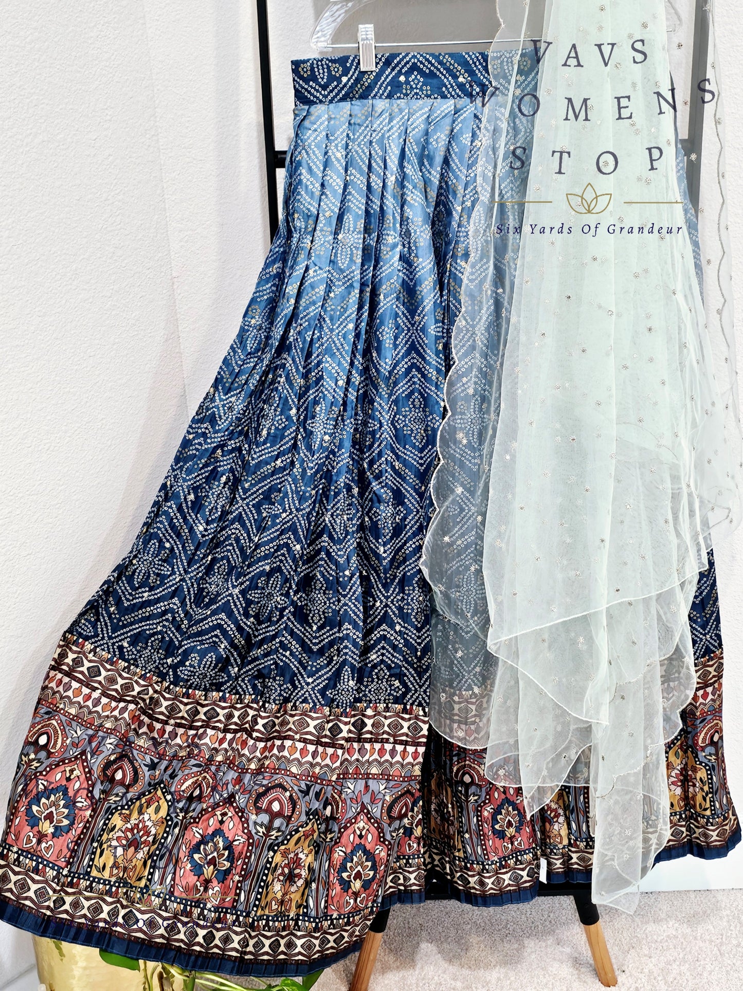 Fusion Of Kalamkari & Bhandini Printed Crush Designer Half Saree/ Lehenga Set