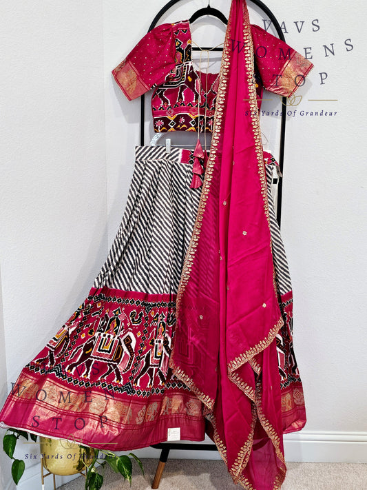 Munga Benarasi Patola Half Saree/ Lehenga Set
