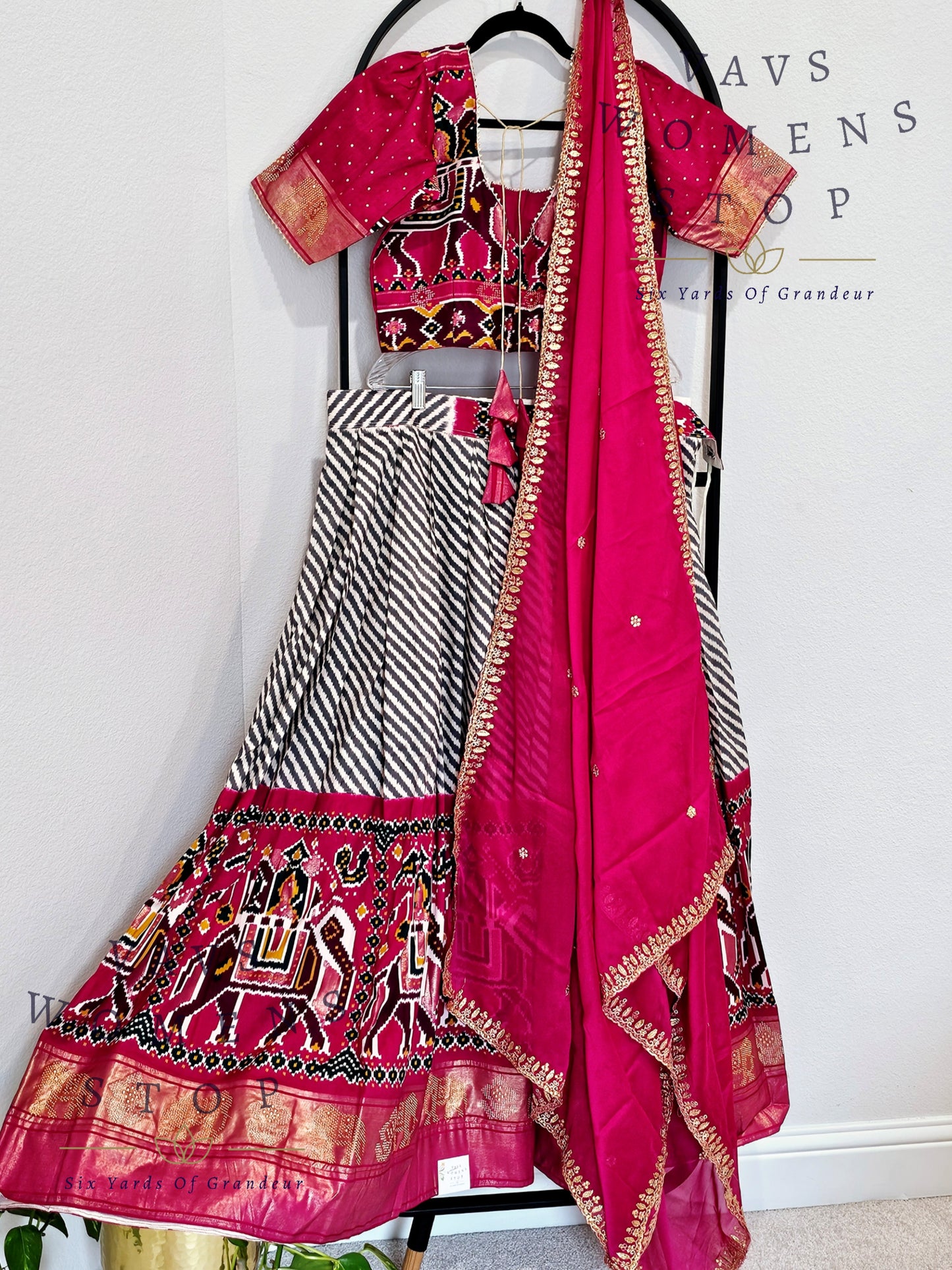 Munga Benarasi Patola Half Saree/ Lehenga Set