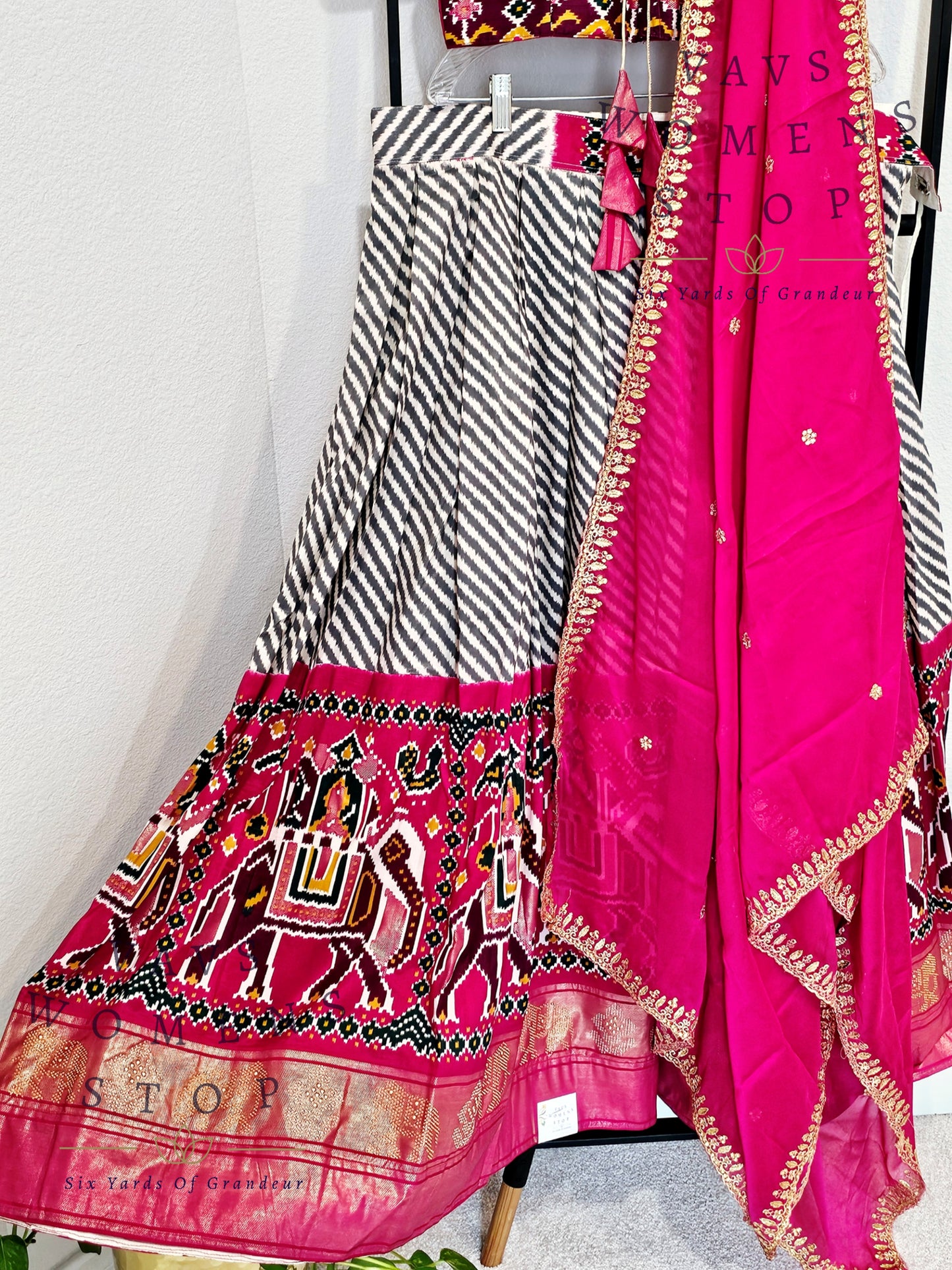 Munga Benarasi Patola Half Saree/ Lehenga Set