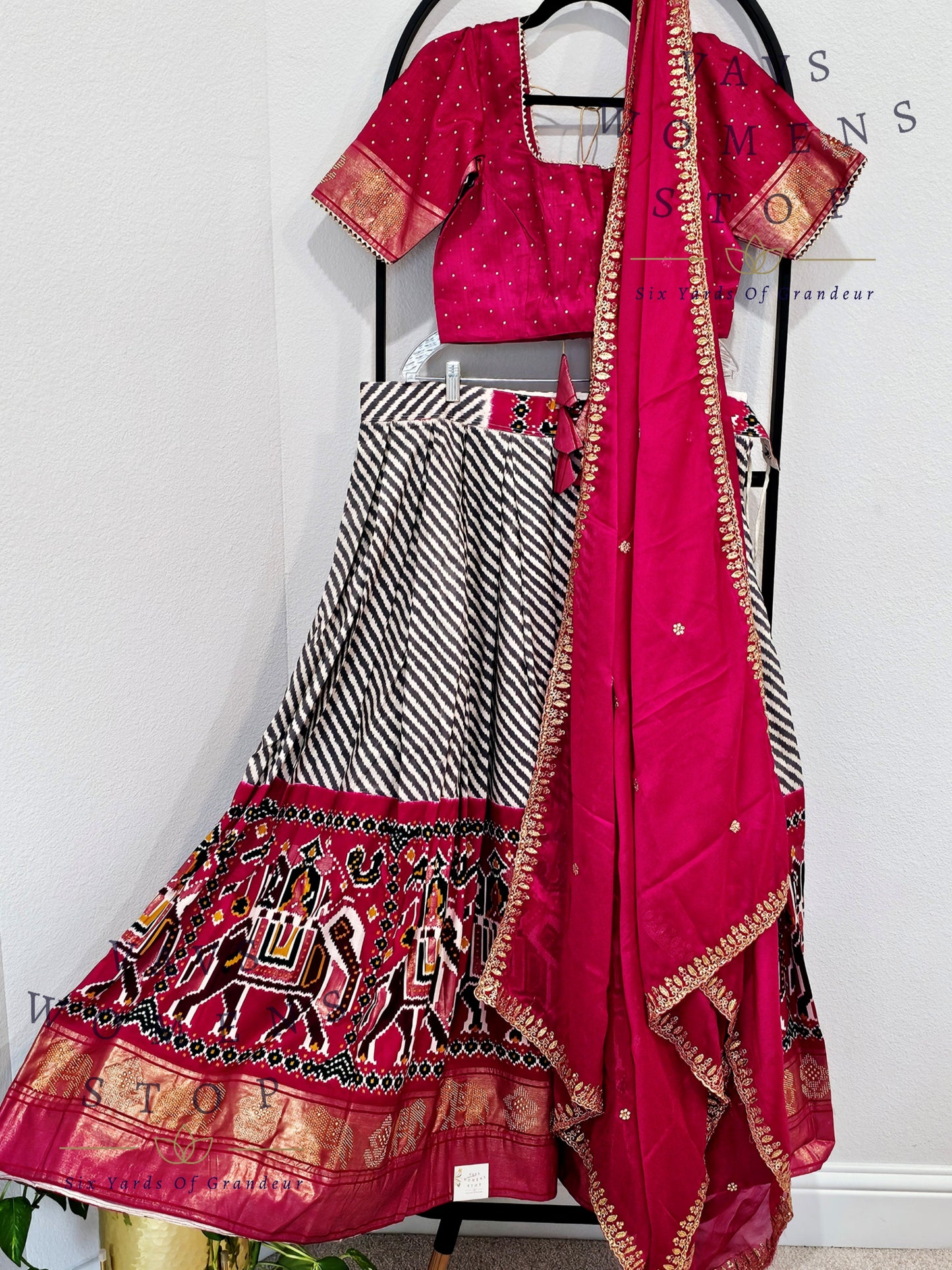 Munga Benarasi Patola Half Saree/ Lehenga Set