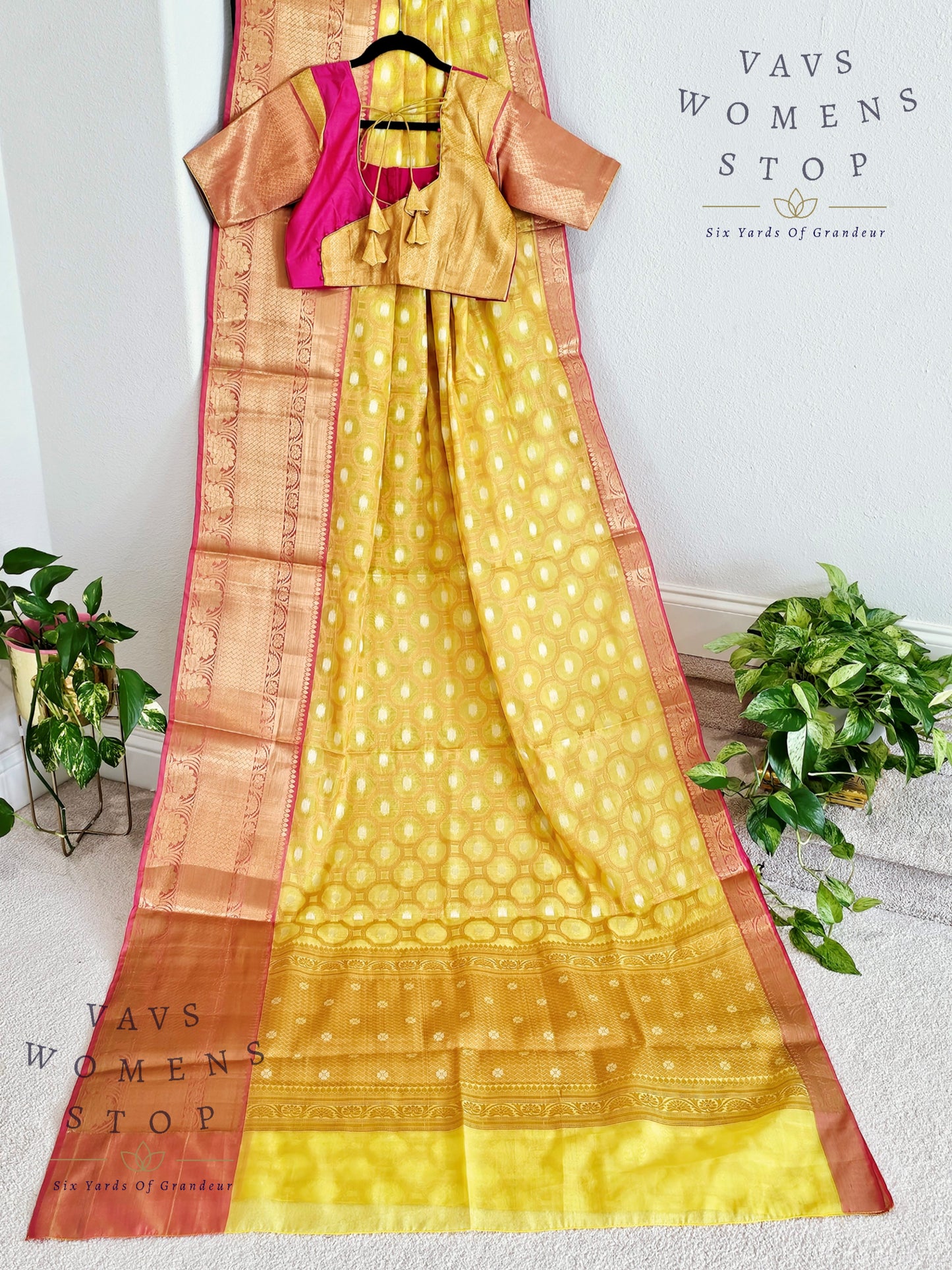 Semi Warm Organza Saree - Blouse