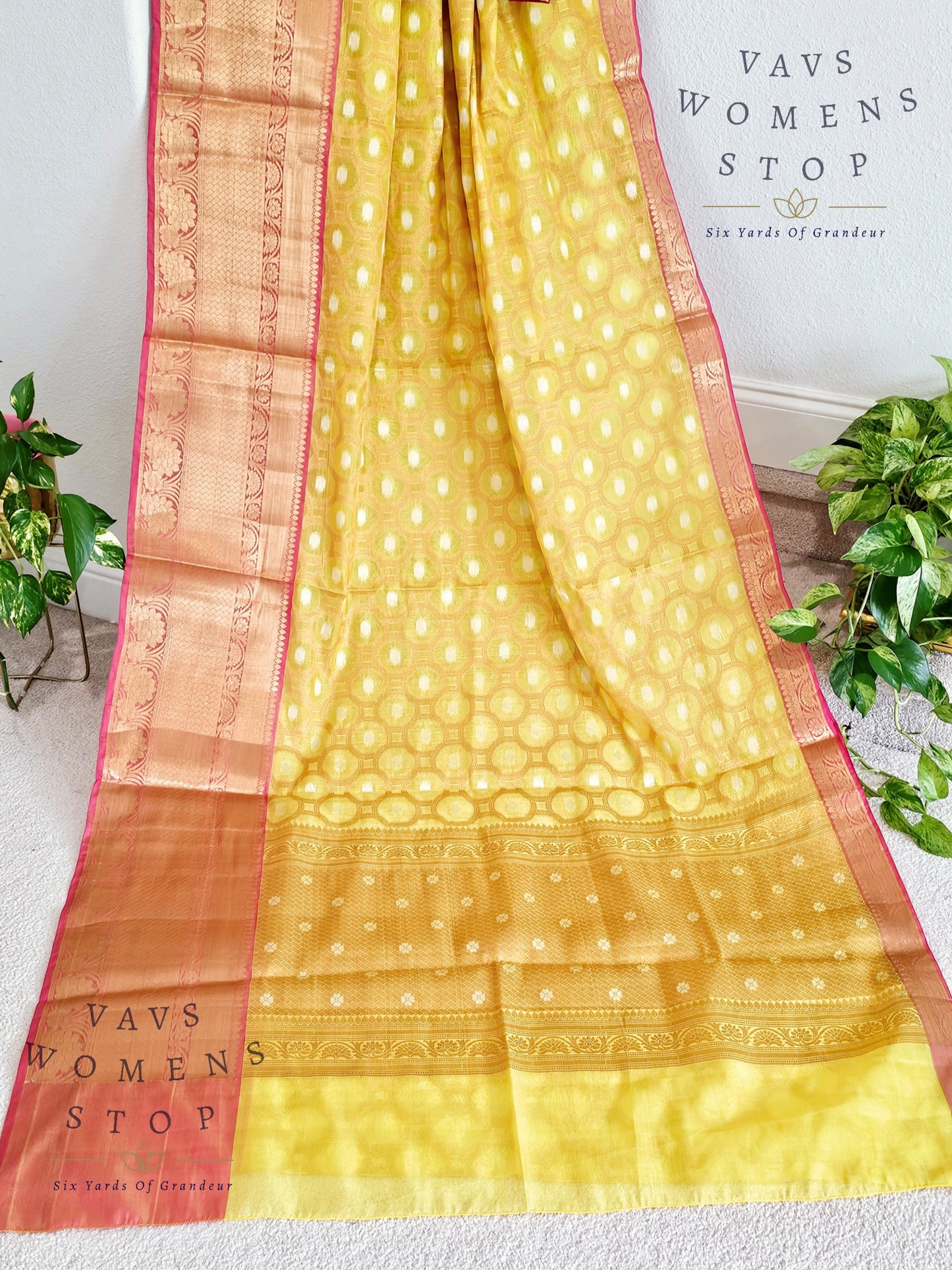 Semi Warm Organza Saree - Blouse