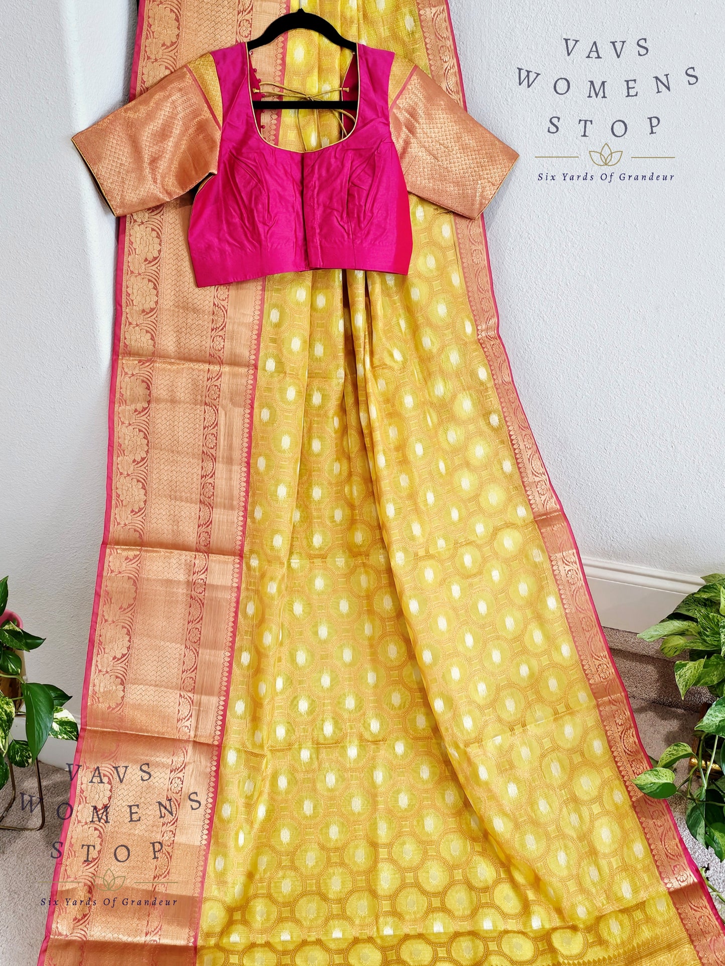 Semi Warm Organza Saree - Blouse