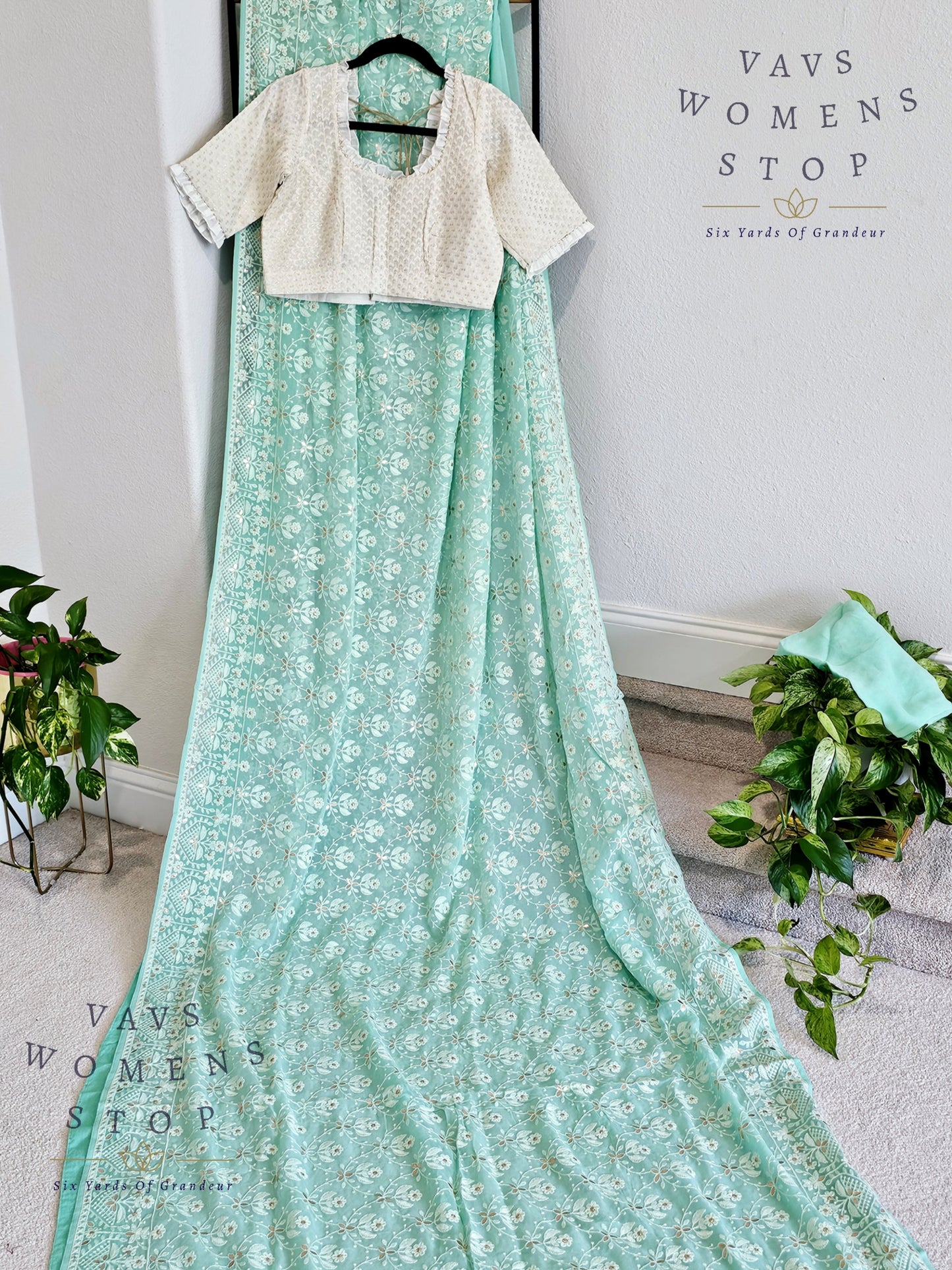 Pure Viscose Chikankari Georgette Gotta Patti Work Embroidery Saree - Pure Georgette Chikankari Blouse
