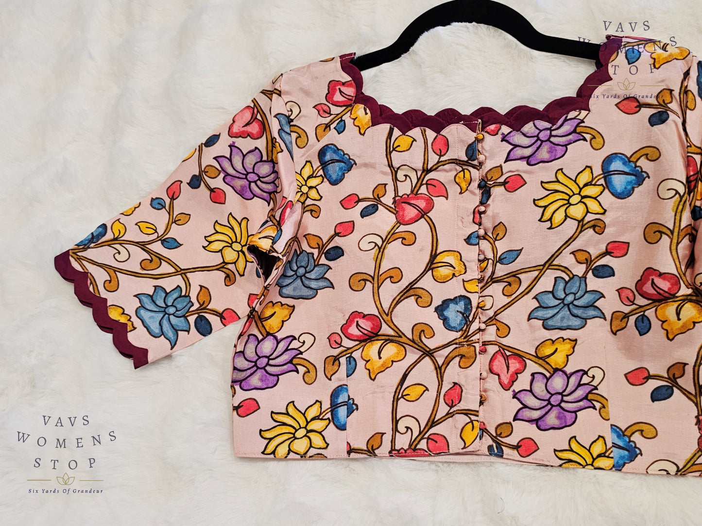 “Light Pink Silk Stitched Blouse with Kalamkari Print – USA Ready to Ship”

“Designer Kalamkari Print Silk Saree Blouse – Party & Festive Wear USA”