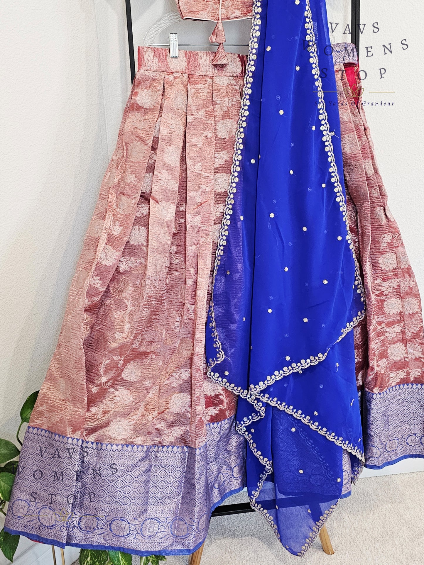 Crush Tissue Benarasi Designer Half Saree Set
