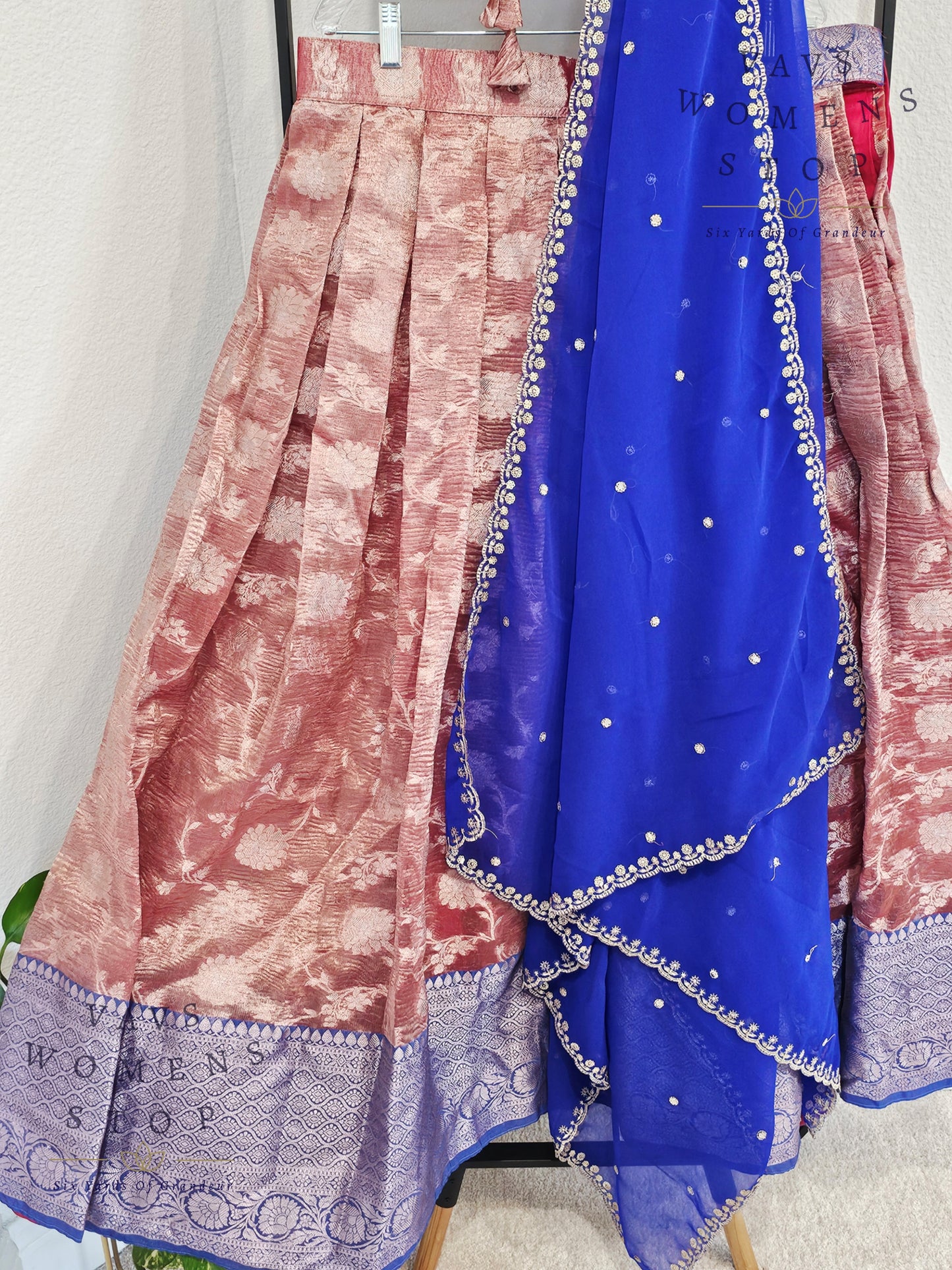 Crush Tissue Benarasi Designer Half Saree Set