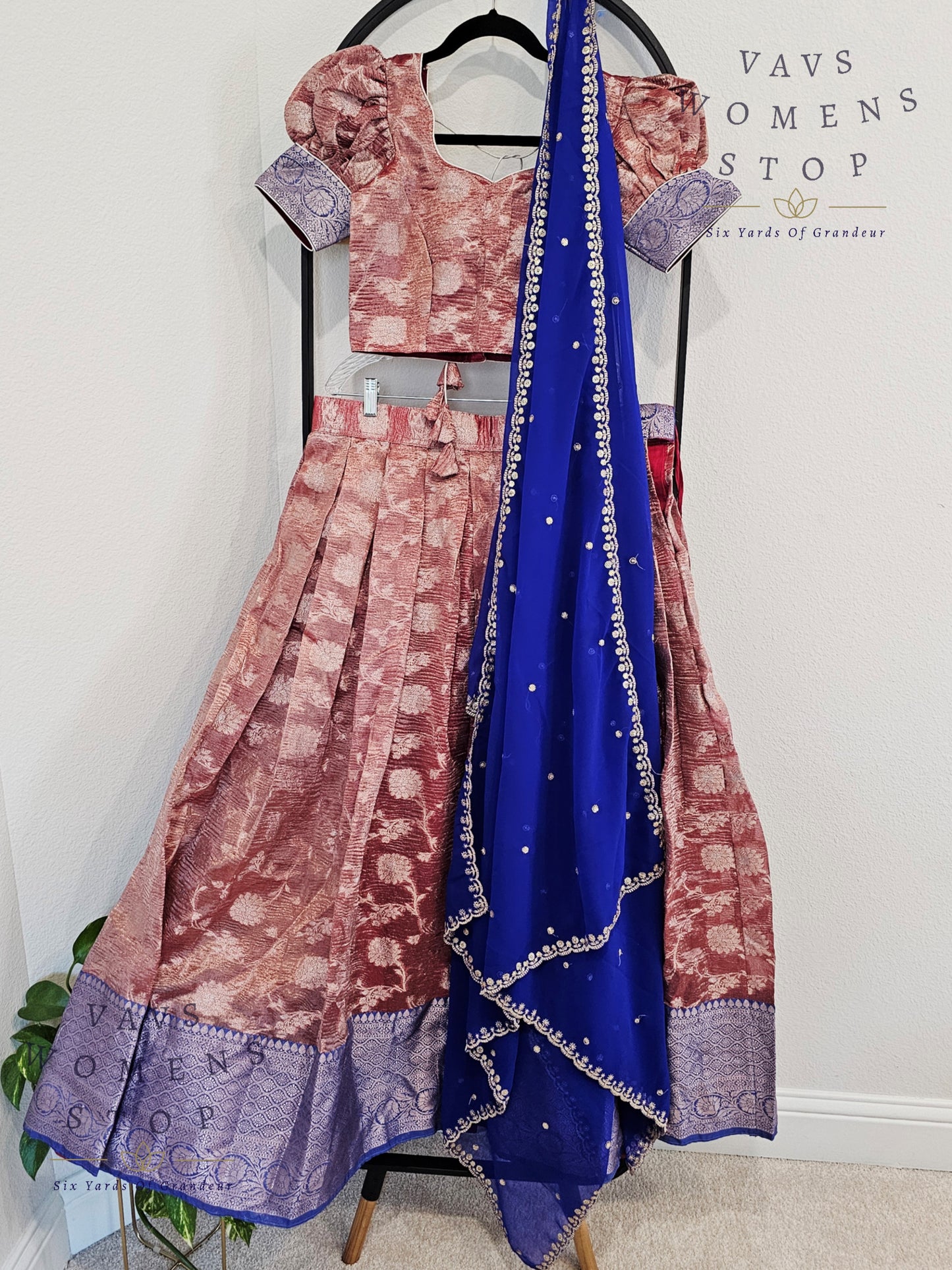 Crush Tissue Benarasi Designer Half Saree Set